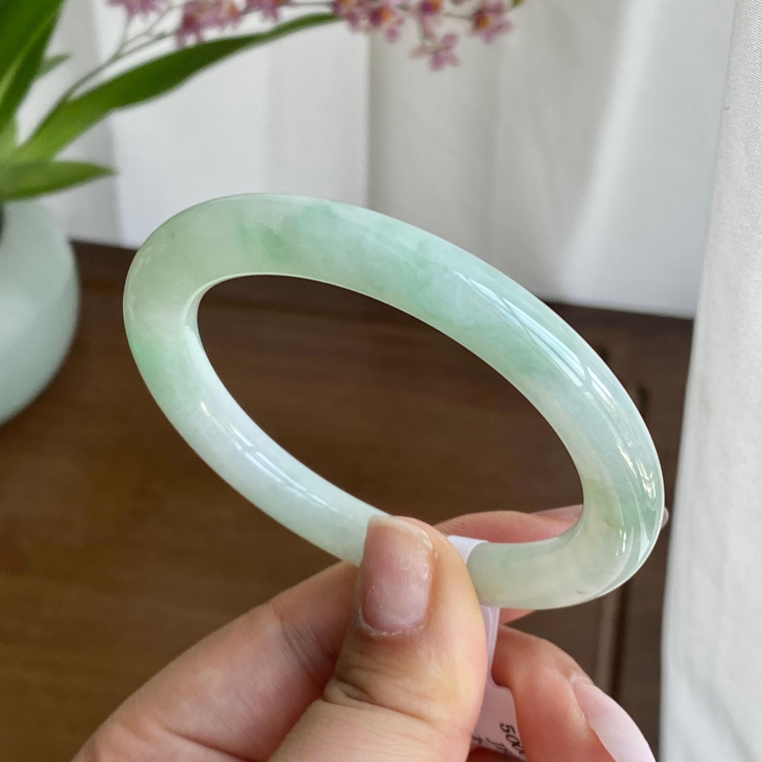 糯冰种飘花手镯（53圈）（yc298424）