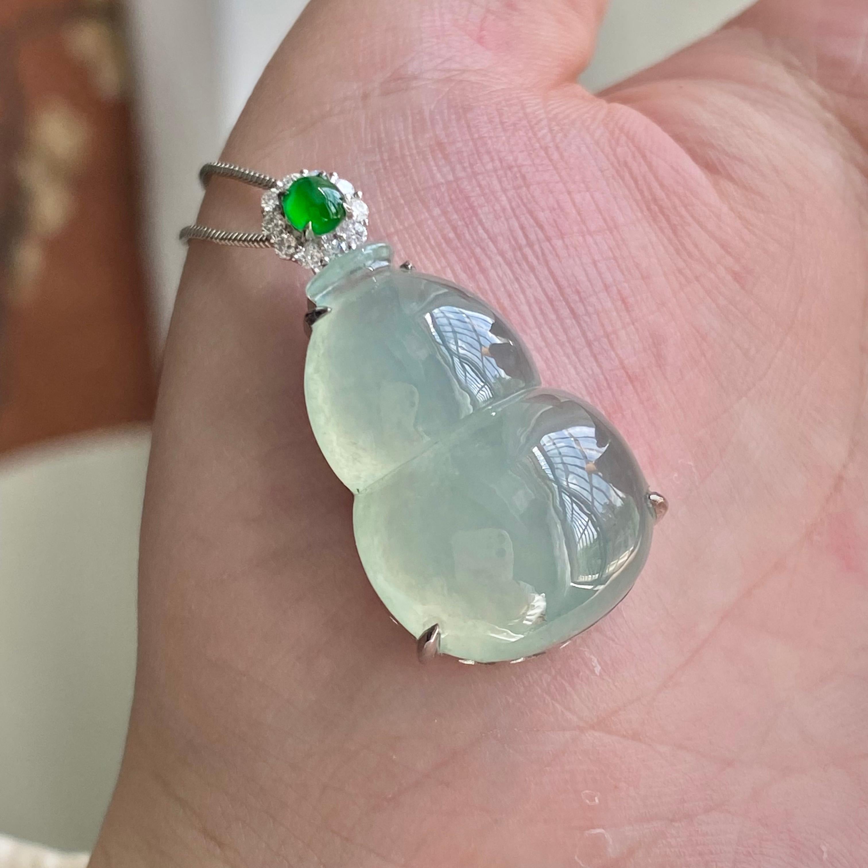 18k金钻镶冰种晴底葫芦吊坠（yc221235）