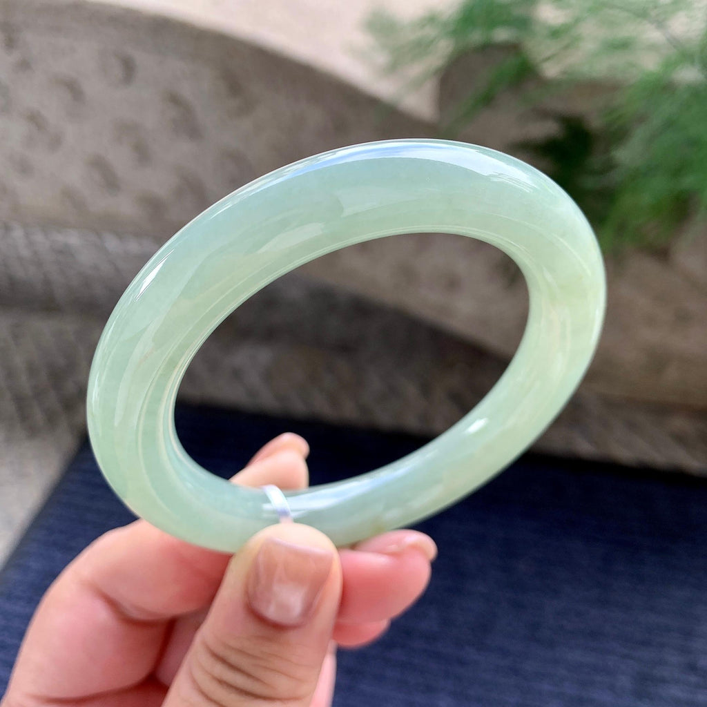 细糯种晴底洒金圆条手镯 56圈口 天然缅甸A货翡翠（yc701211）