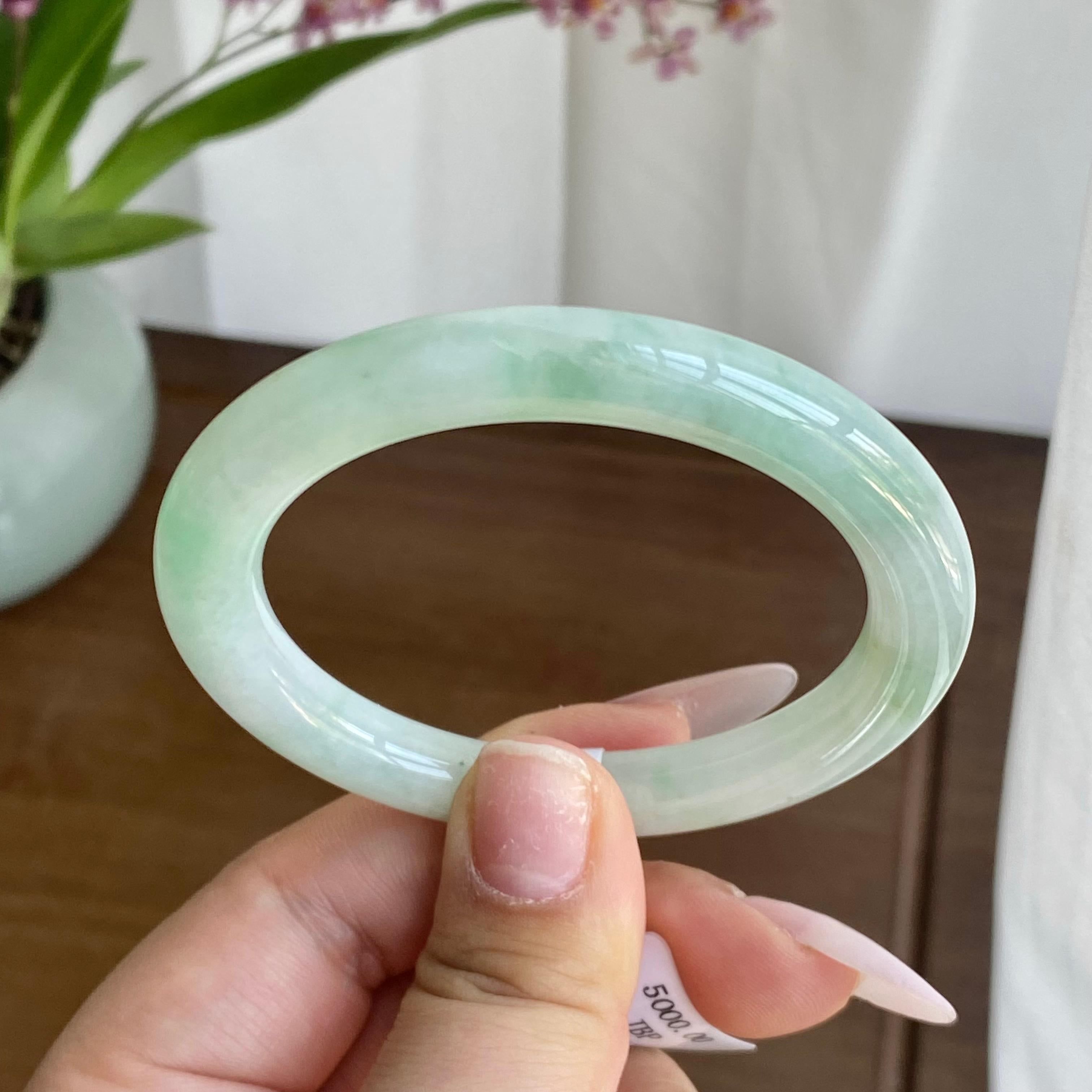 糯冰种飘花手镯（53圈）（yc298424）