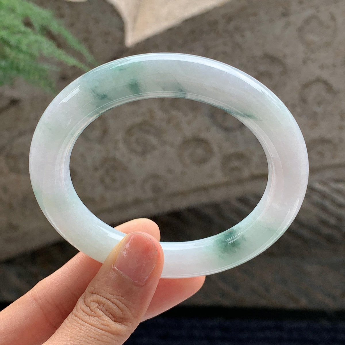 细糯种 飘花圆条手镯 56.5圈 天然缅甸A货翡翠（yc701181）