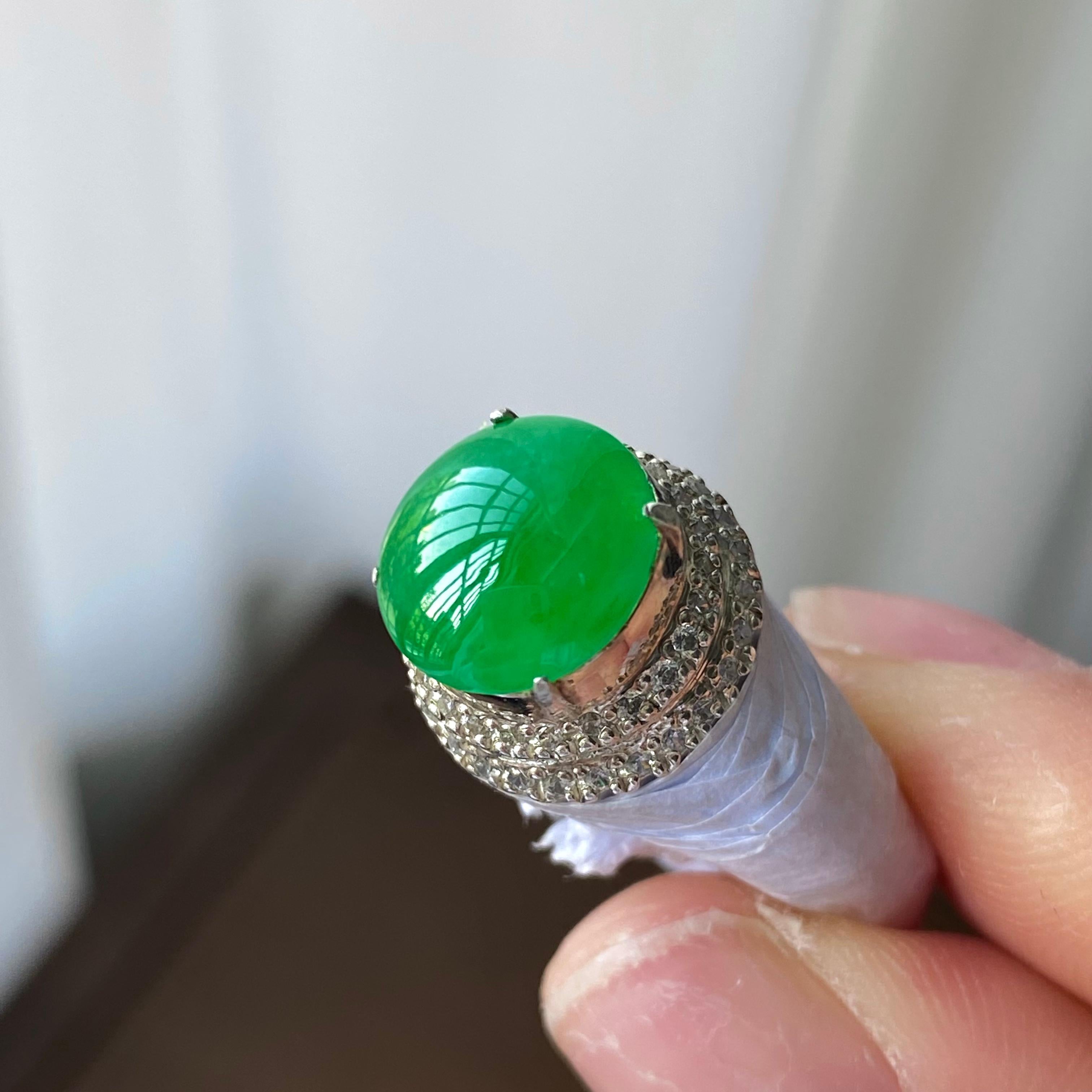 糯冰种满绿蛋面裸石（yc303915）