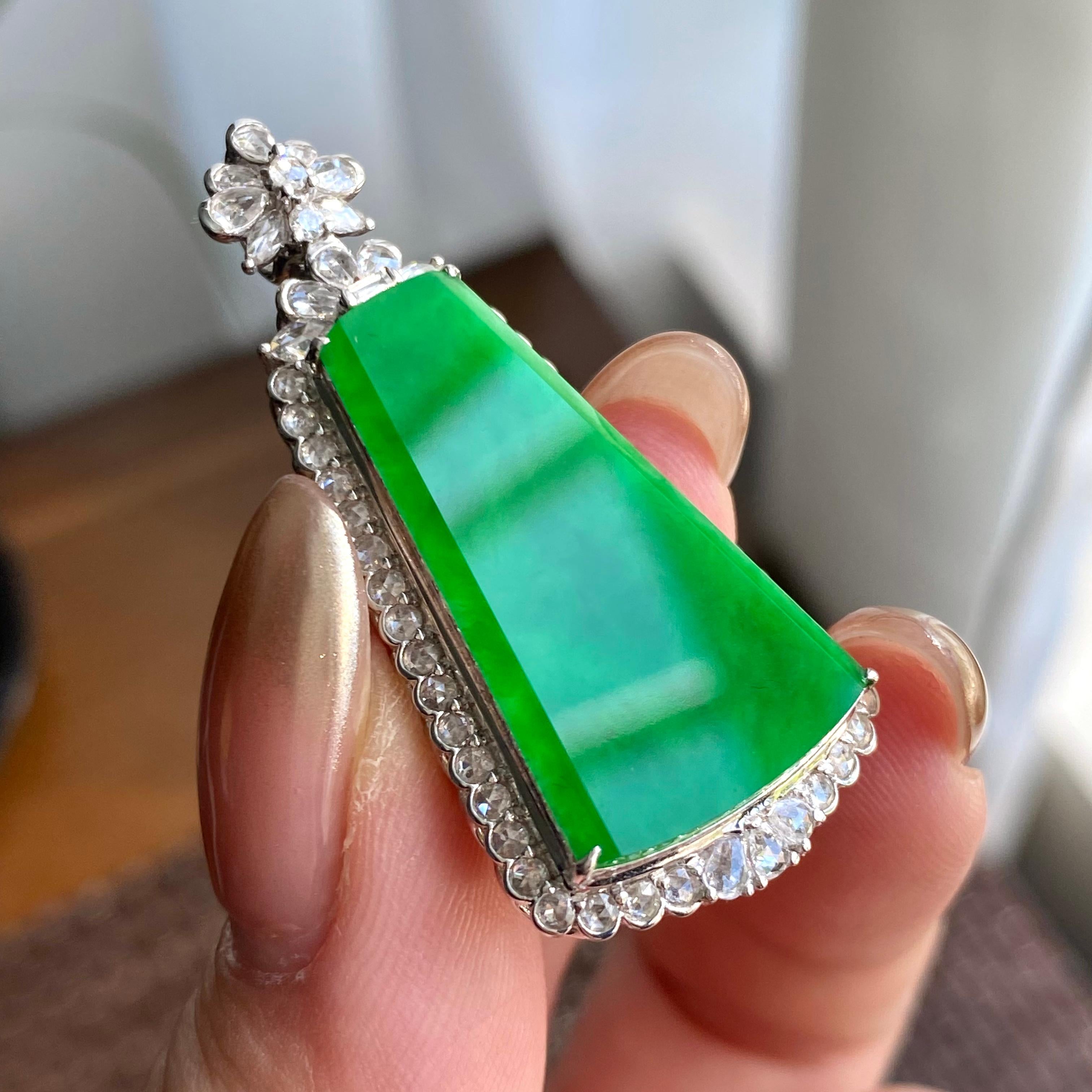 18k金钻镶冰种阳绿无事牌吊坠（yc266197）