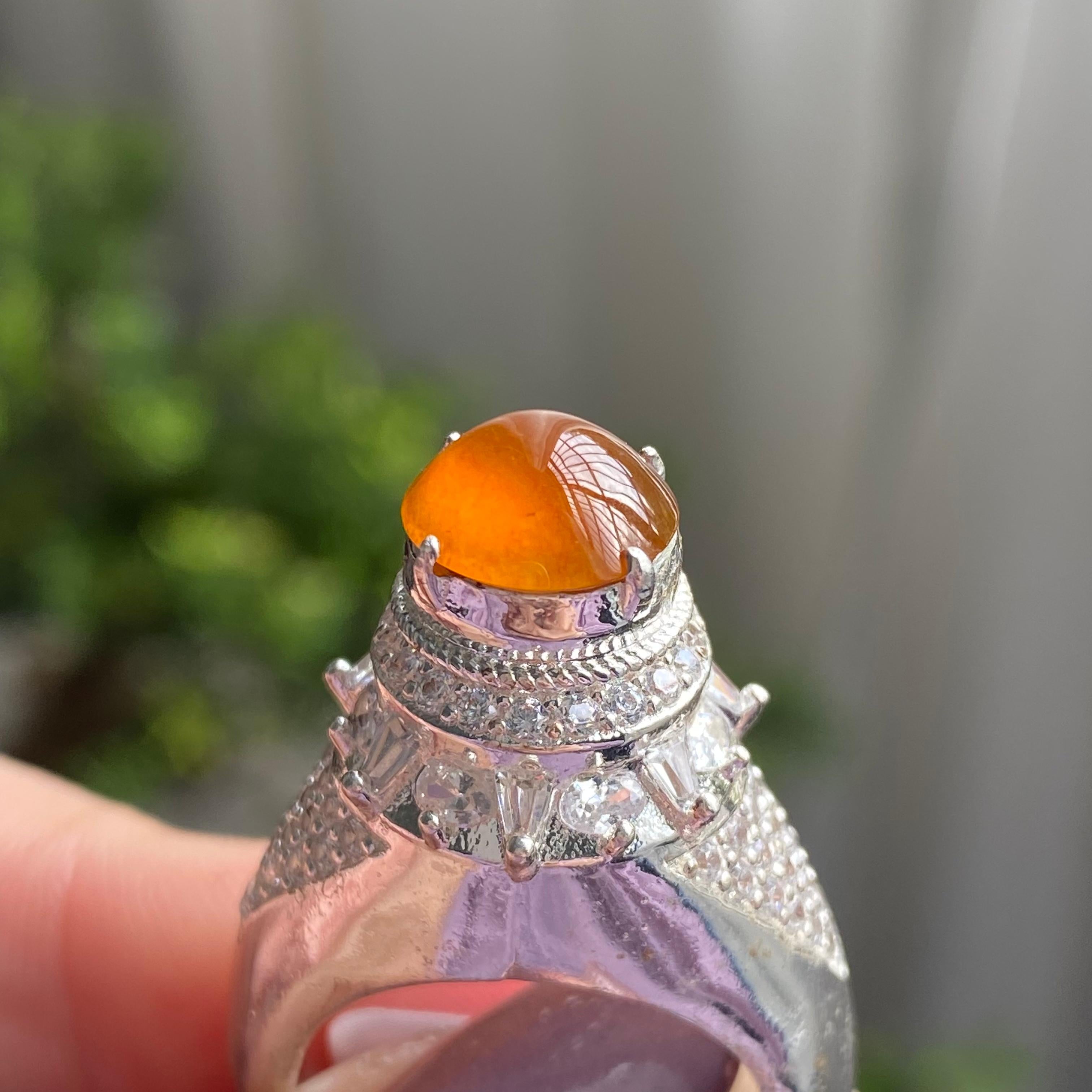 高冰种黄翡蛋面裸石（yc199663）