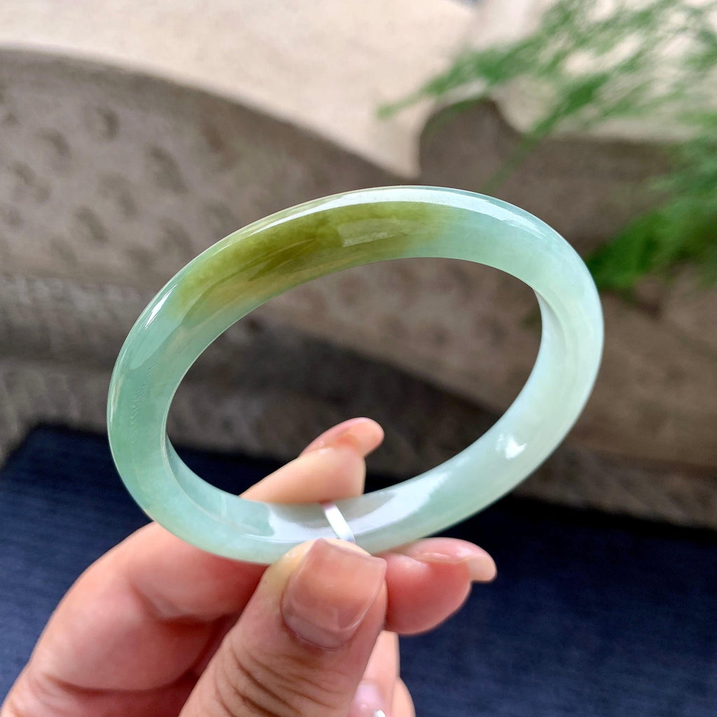 细糯种晴底黄翡贵妃手镯 53.5圈口 天然缅甸A货翡翠（yc699647）