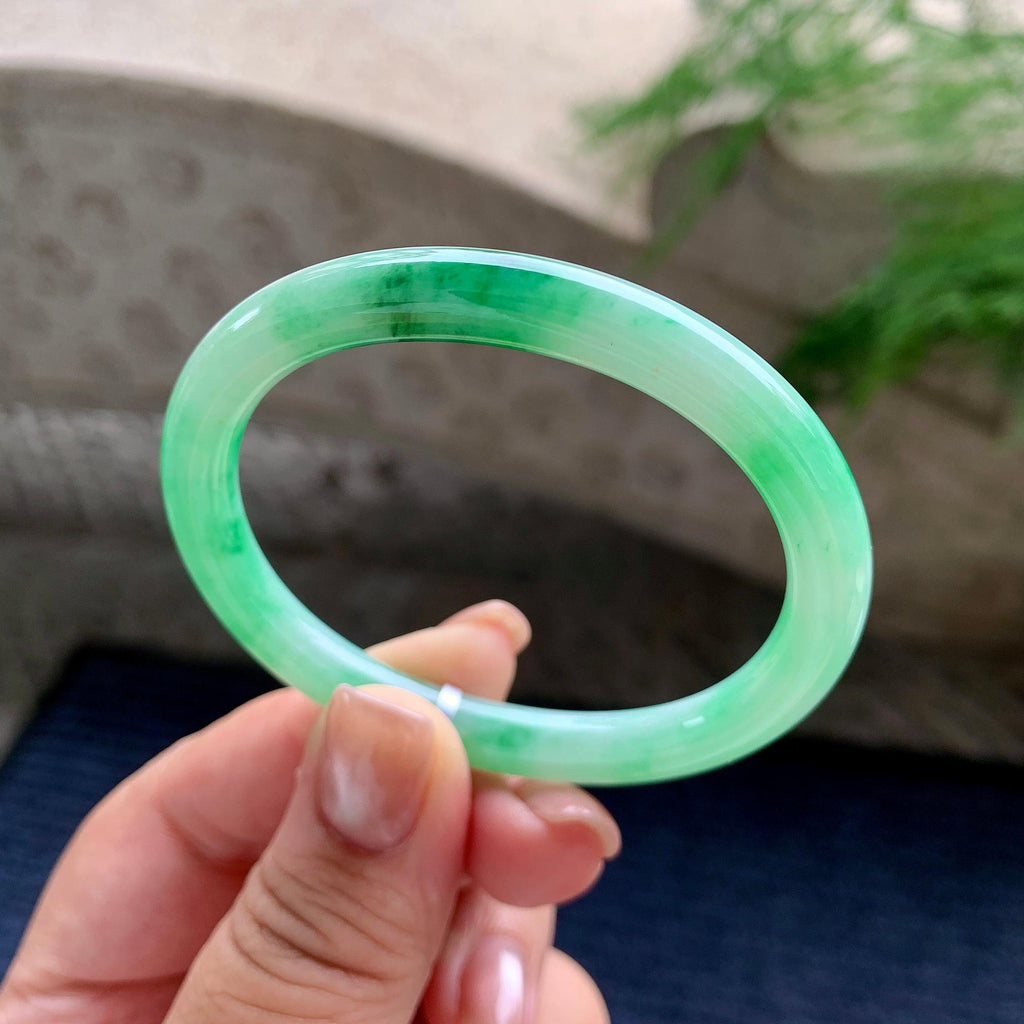 细糯种飘绿花贵妃手镯 52.6圈口 天然缅甸A货翡翠（yc703288）
