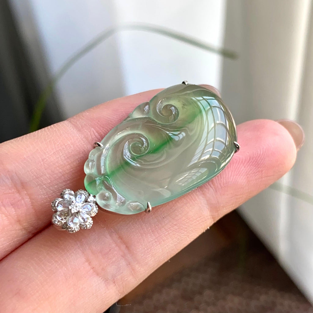 18k金钻镶冰种晴底金丝阳绿如意吊坠（yc263885）