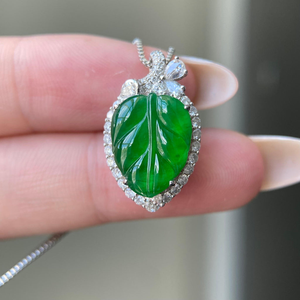 18k金钻镶冰种阳绿玉叶吊坠（yc209950）