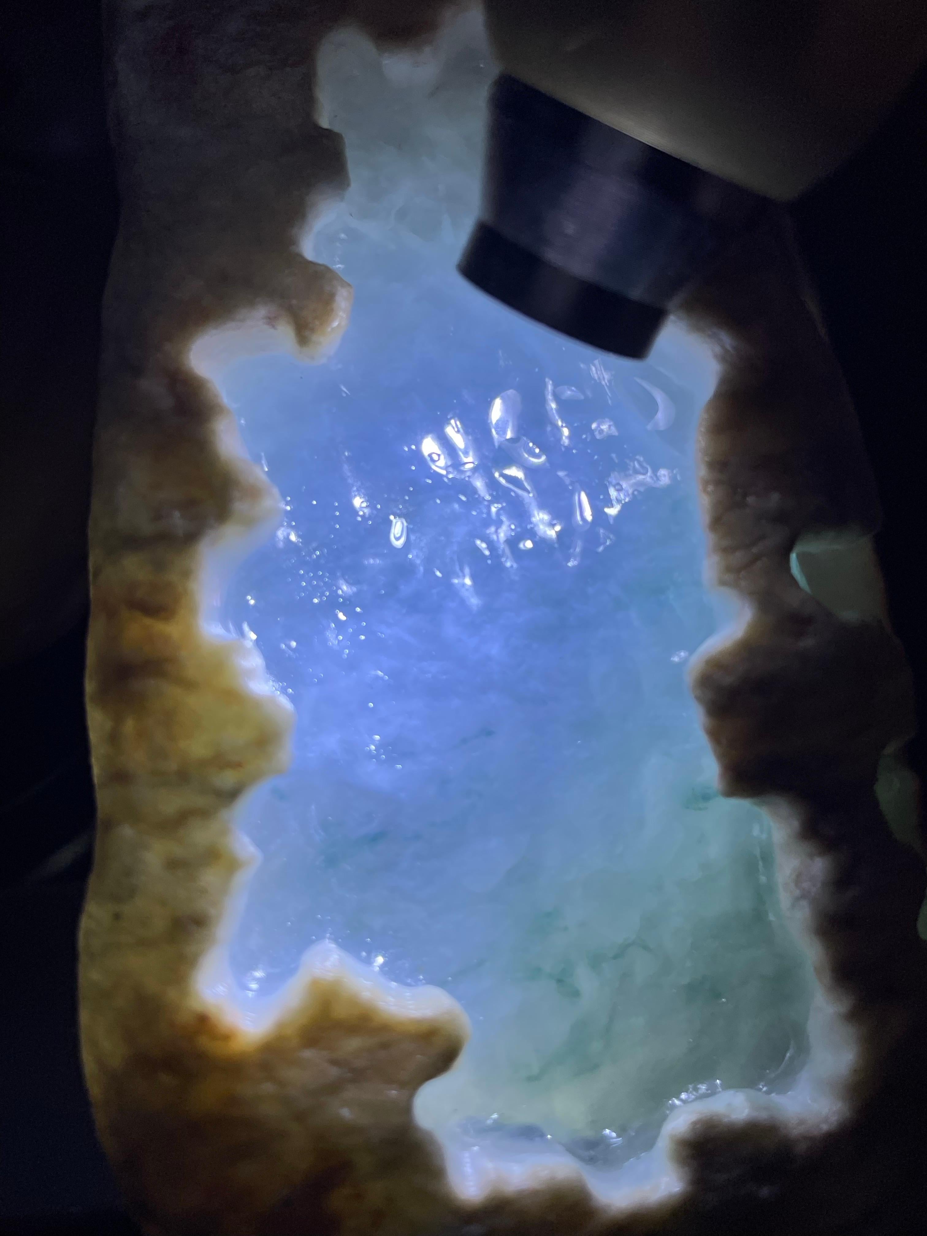 木那开窗冰胶飘花手镯料（yc536897）