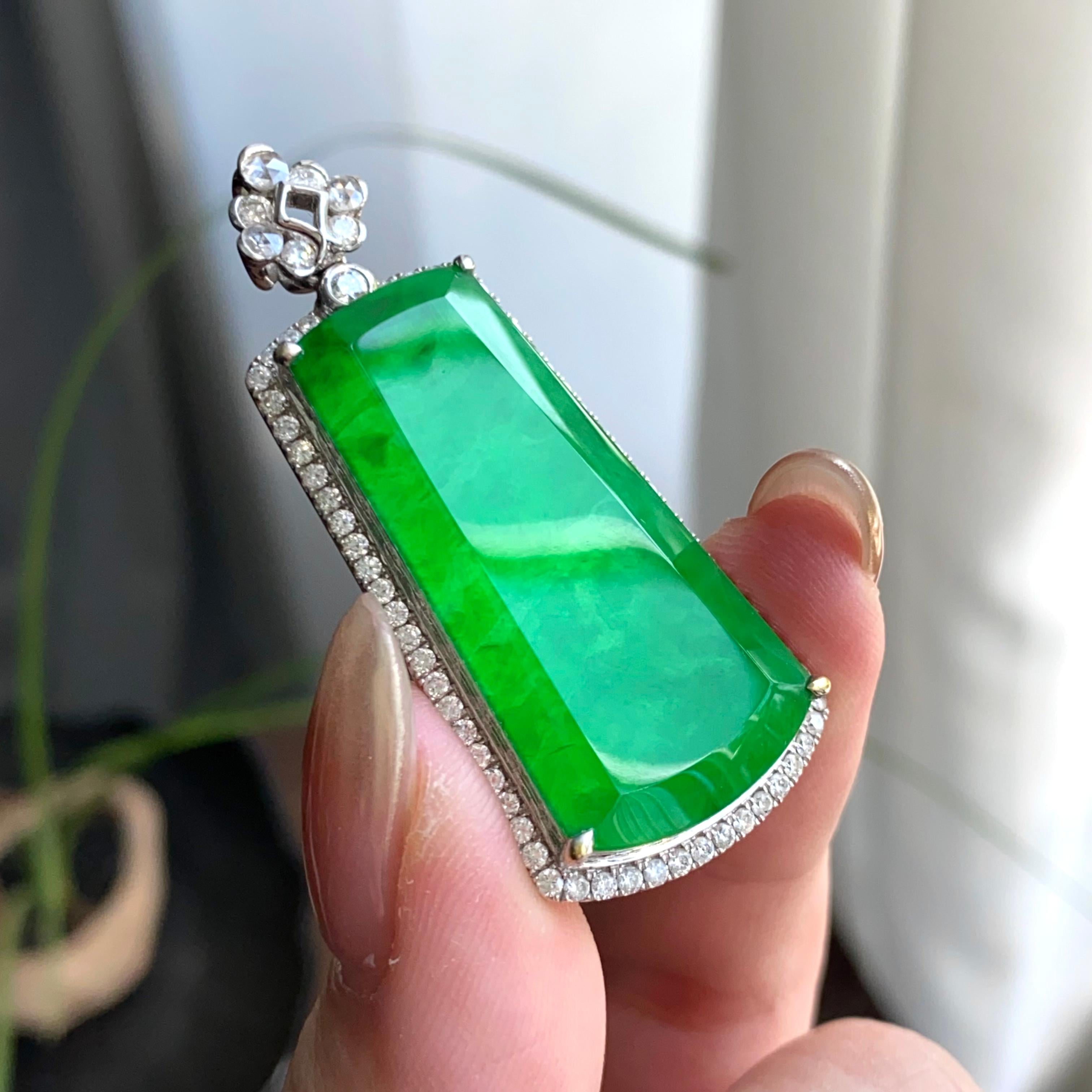 18k金钻镶冰种阳绿无事牌吊坠（yc263889）