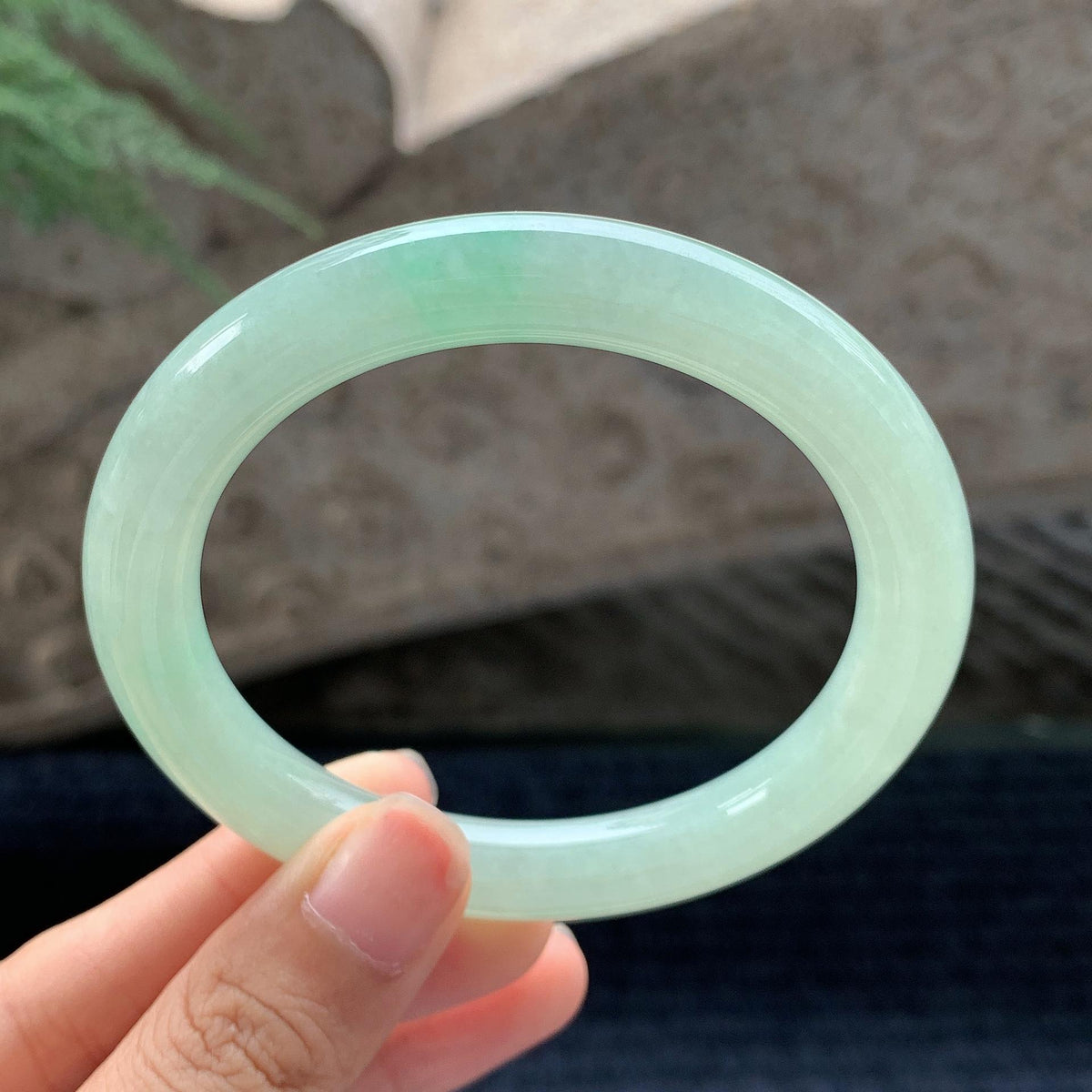 细糯种晴水绿圆条手镯 58.3圈 （yc694796）