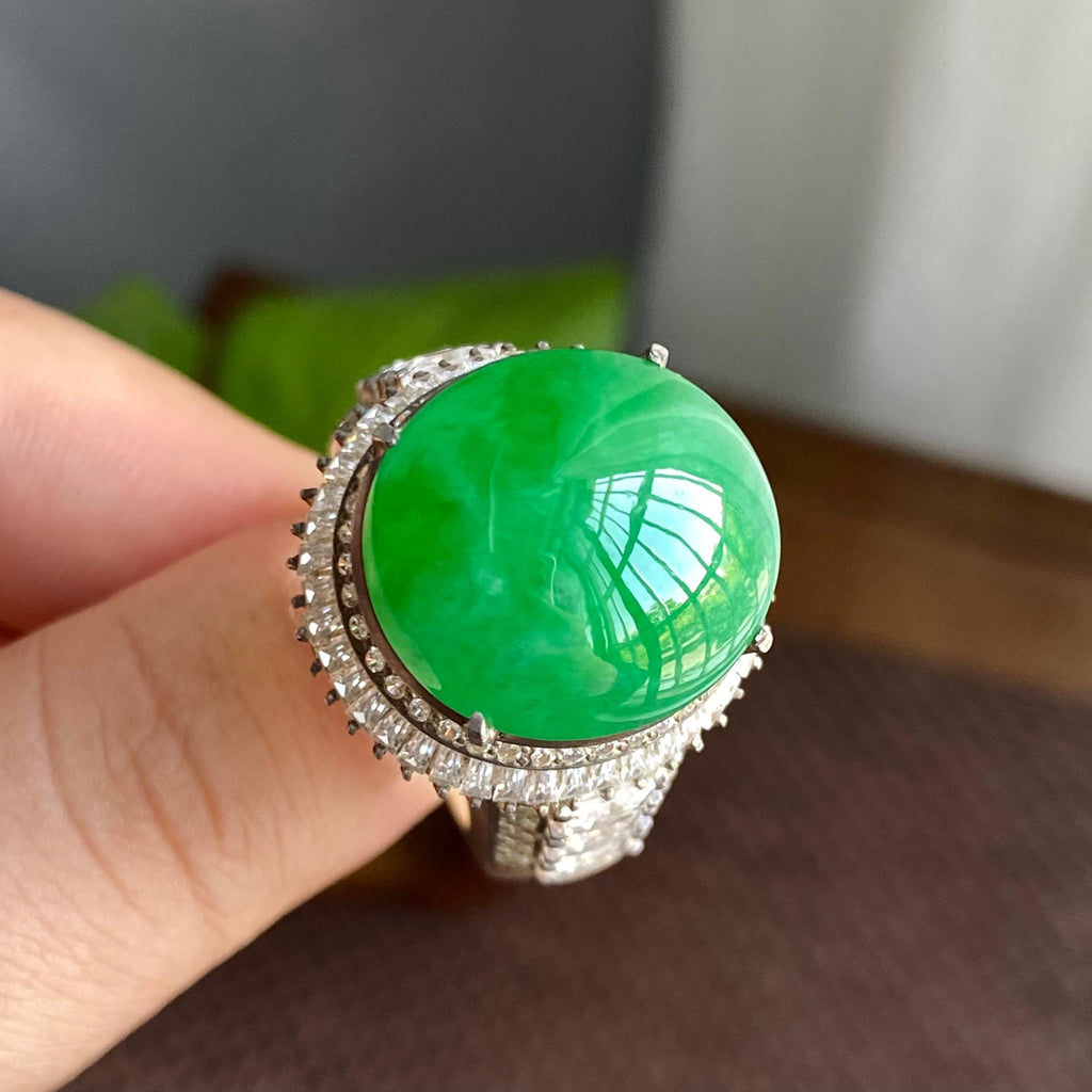 细糯种阳绿裸石蛋面（yc282884）