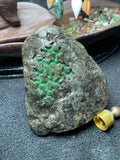 莫湾基开窗阳绿牌子料（yc697842）