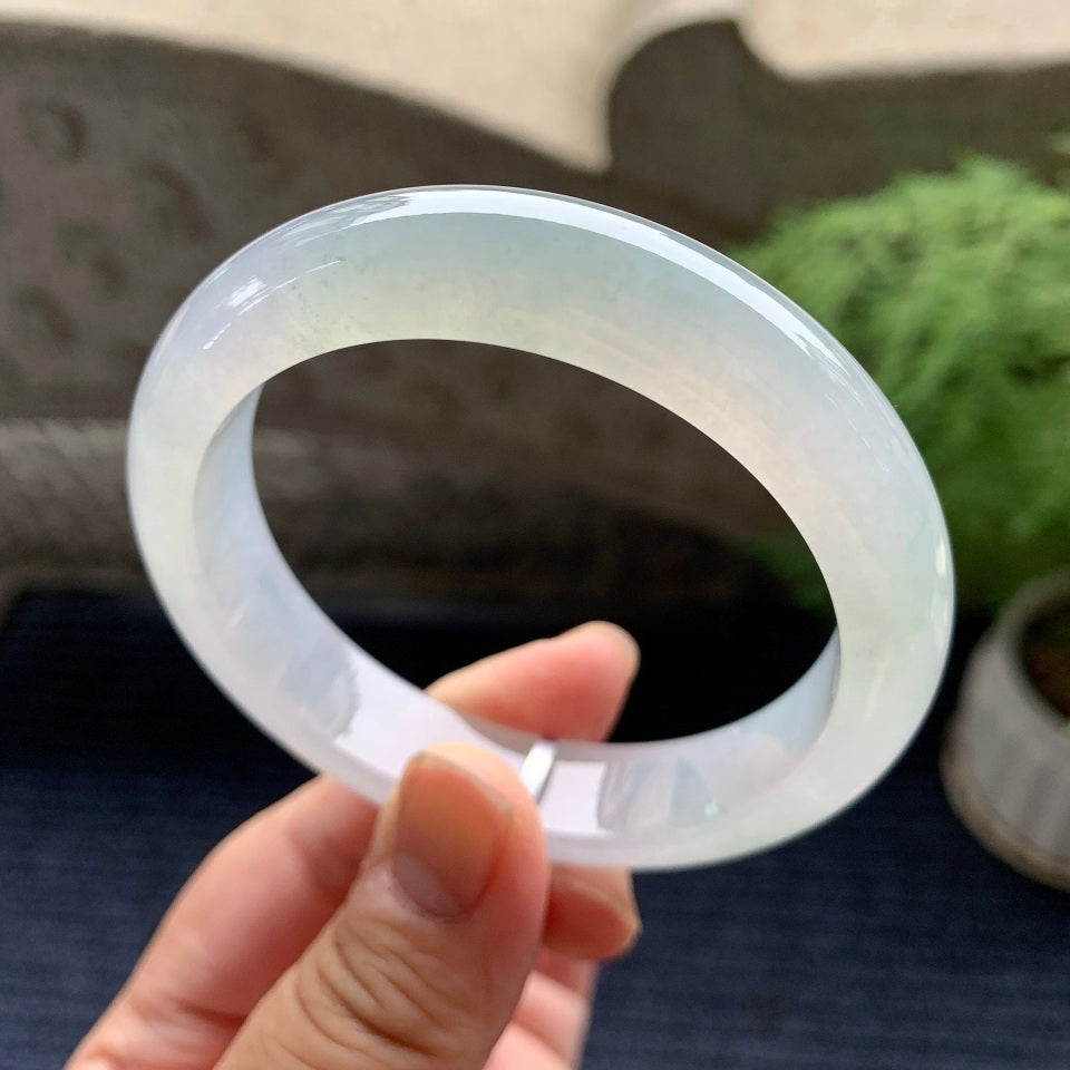 糯冰种淡晴底平安镯（57mm）（yc093399）