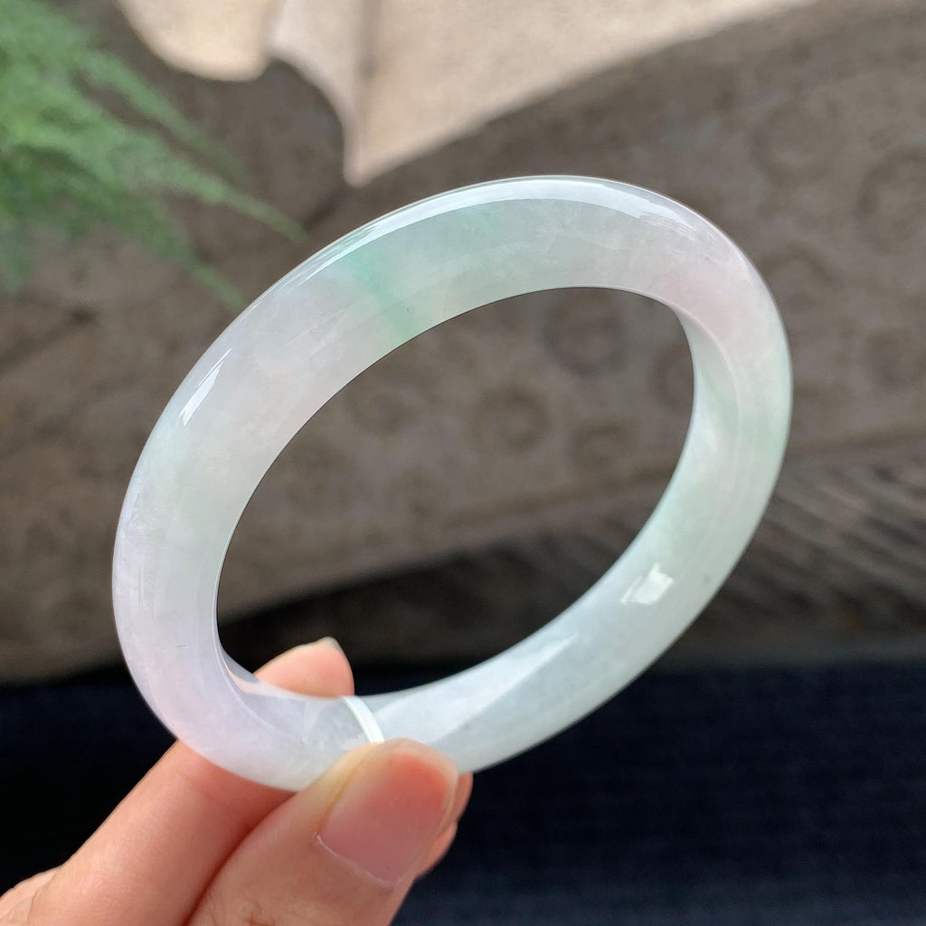 细糯种淡春彩正圈平安镯 57圈 天然缅甸A货翡翠（yc696428）
