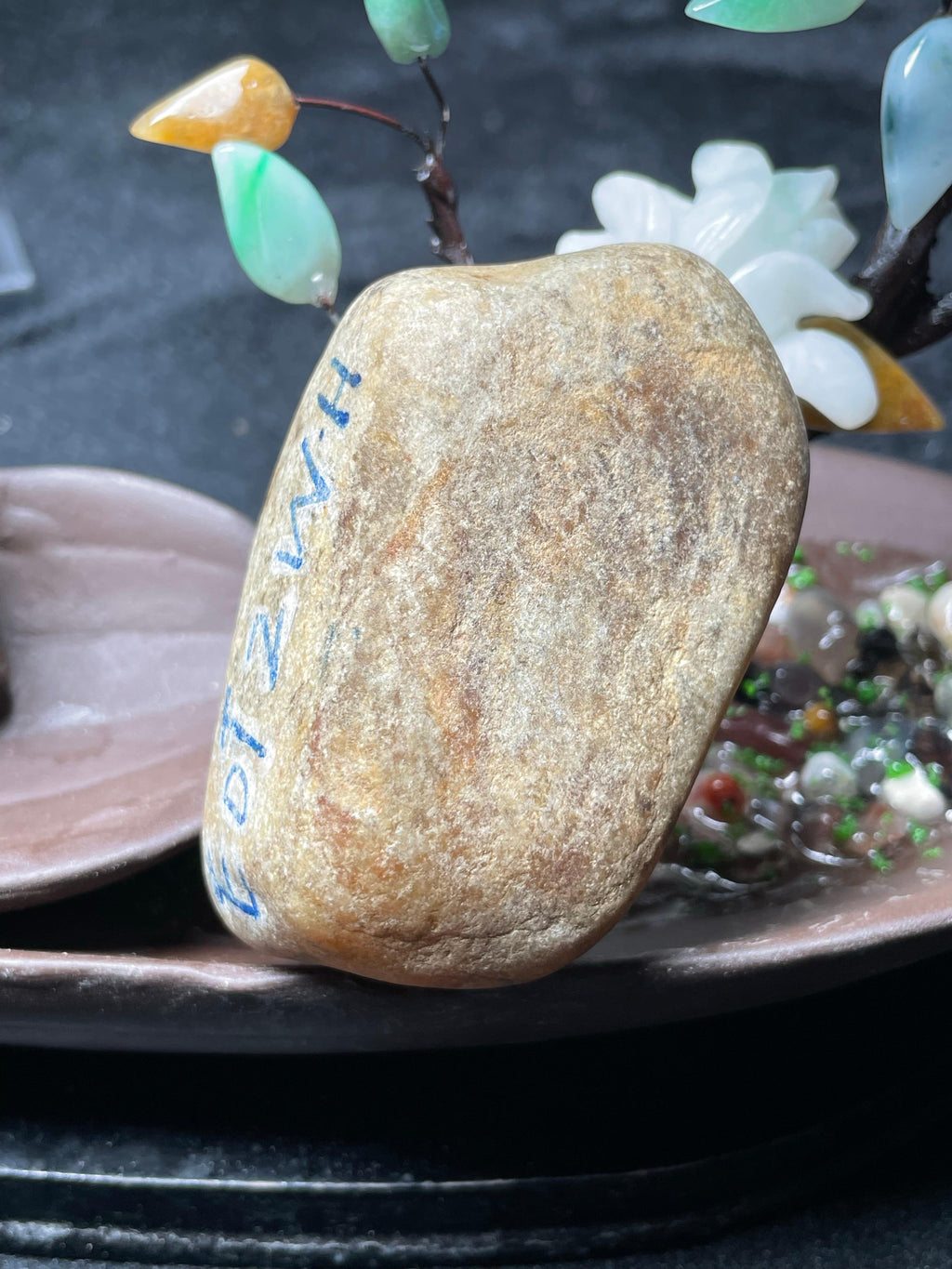 大马坎冰底飘黄巧雕牌子料（yc532749）