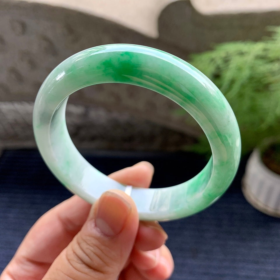 糯种飘绿平安镯（53.5mm）（yc093321）