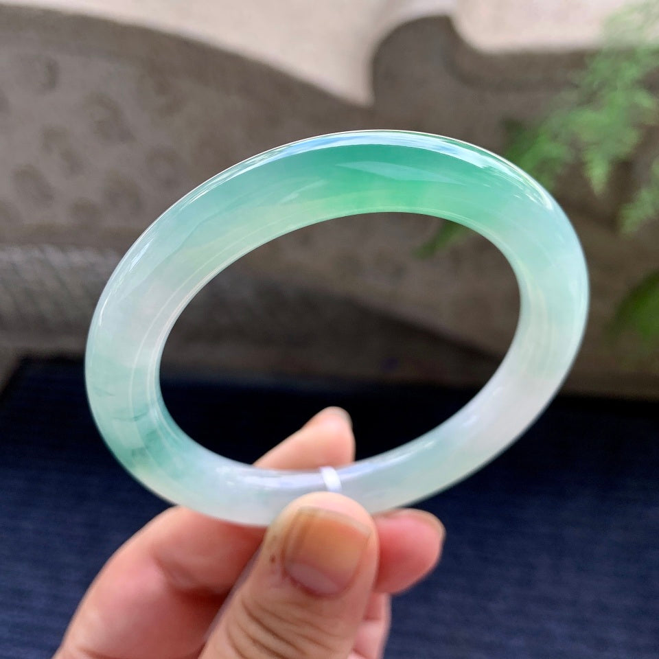 糯冰种飘花圆条手镯（54.2mm）（yc170487）