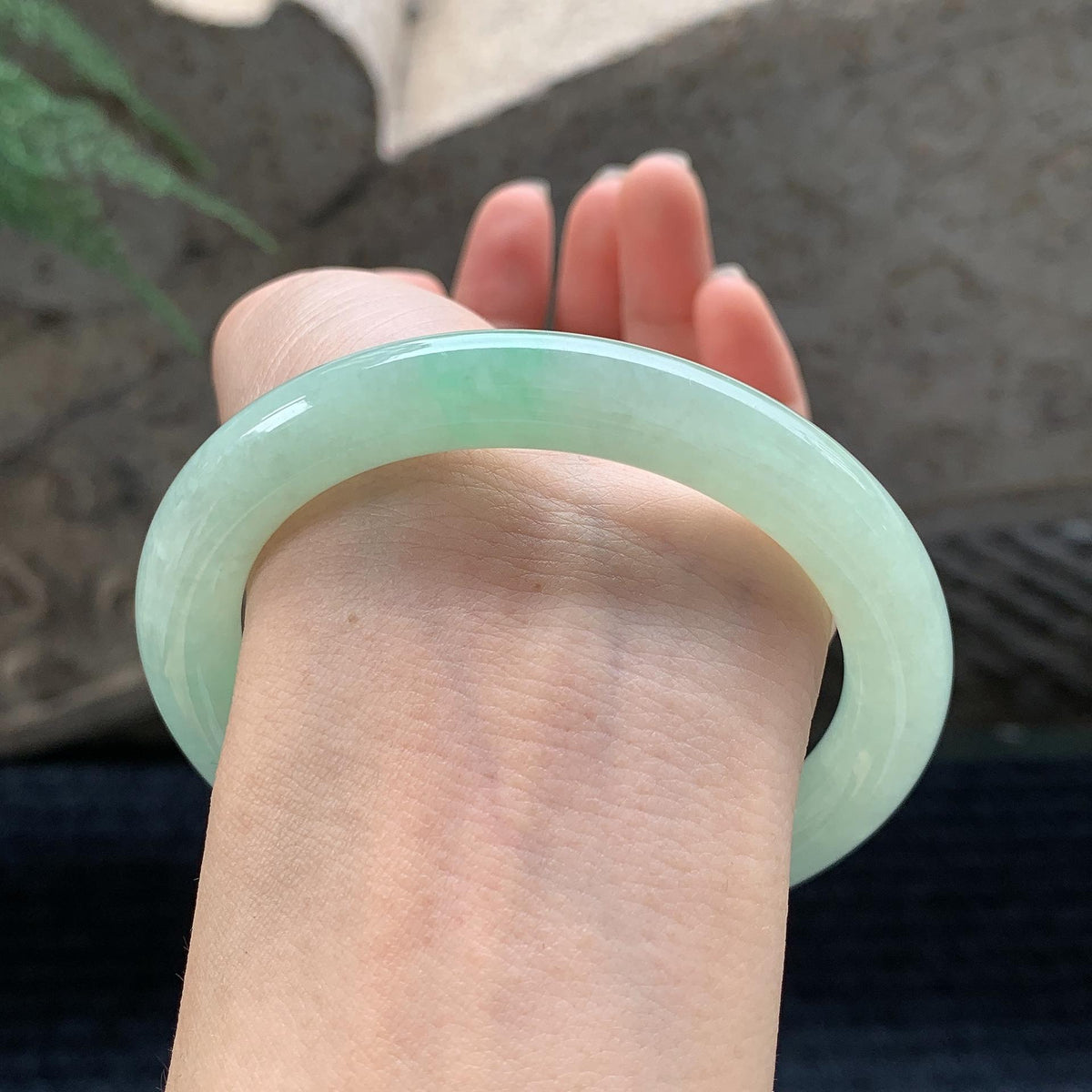 细糯种晴水绿圆条手镯 58.3圈 （yc694796）