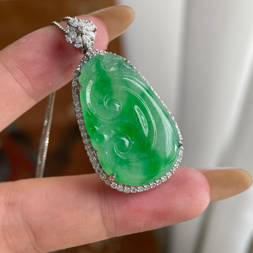 18k金钻镶糯冰种满绿如意吊坠（yc223807）