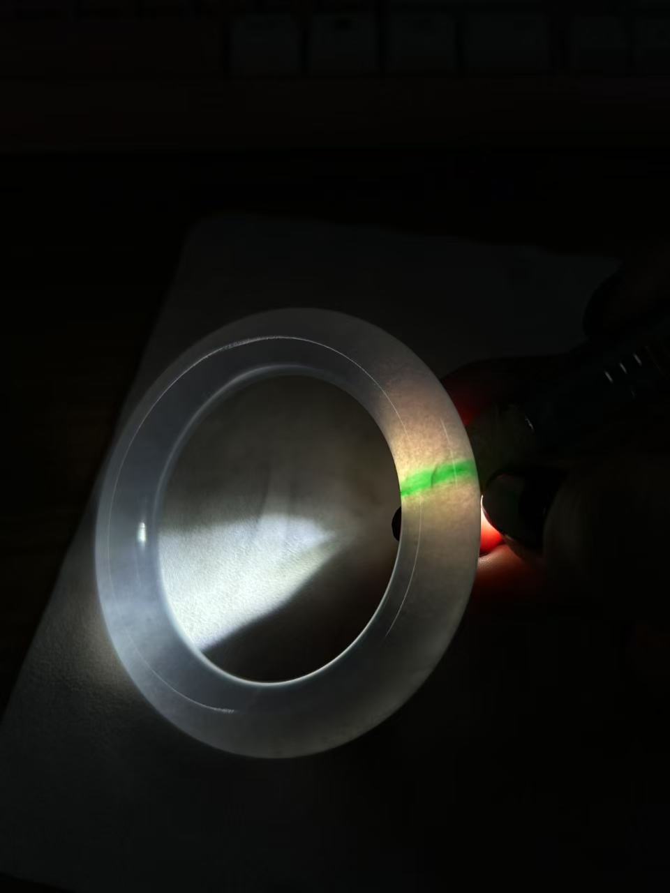 高冰种飘阳绿圆条手镯（58.5mm）（yc094210）