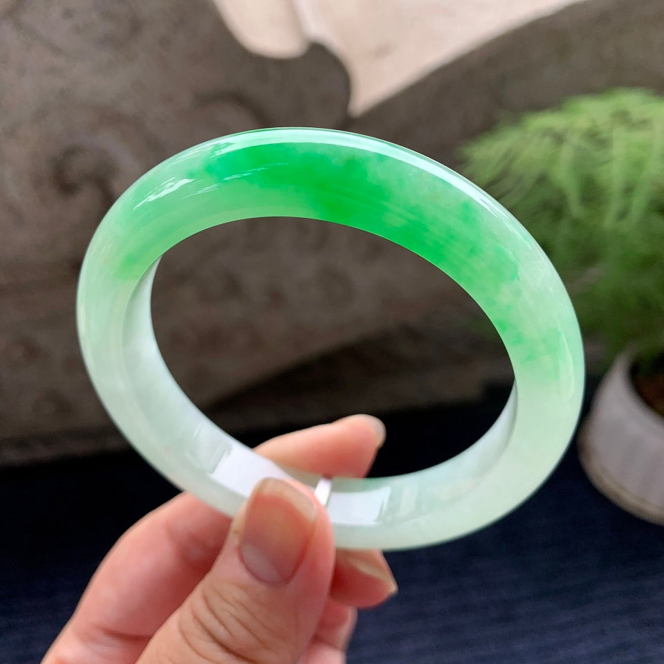 糯冰种飘阳绿平安镯（58.7mm）（yc090435）