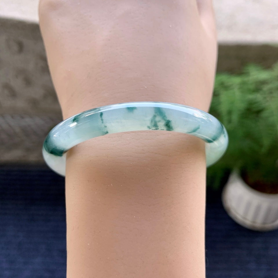 糯冰种飘蓝花圆条手镯（52mm）（yc080286）