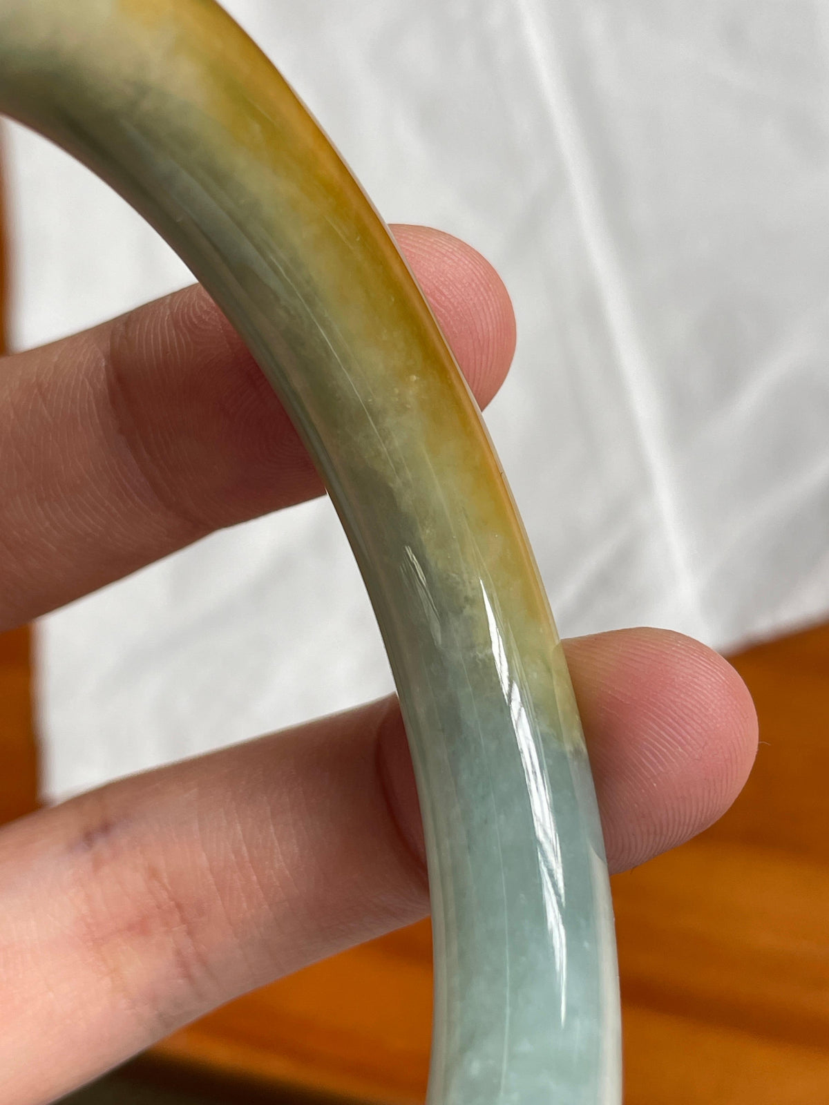 细糯种黄翡飘蓝花圆条手镯 54.3圈口 天然缅甸A货翡翠（yc701219）