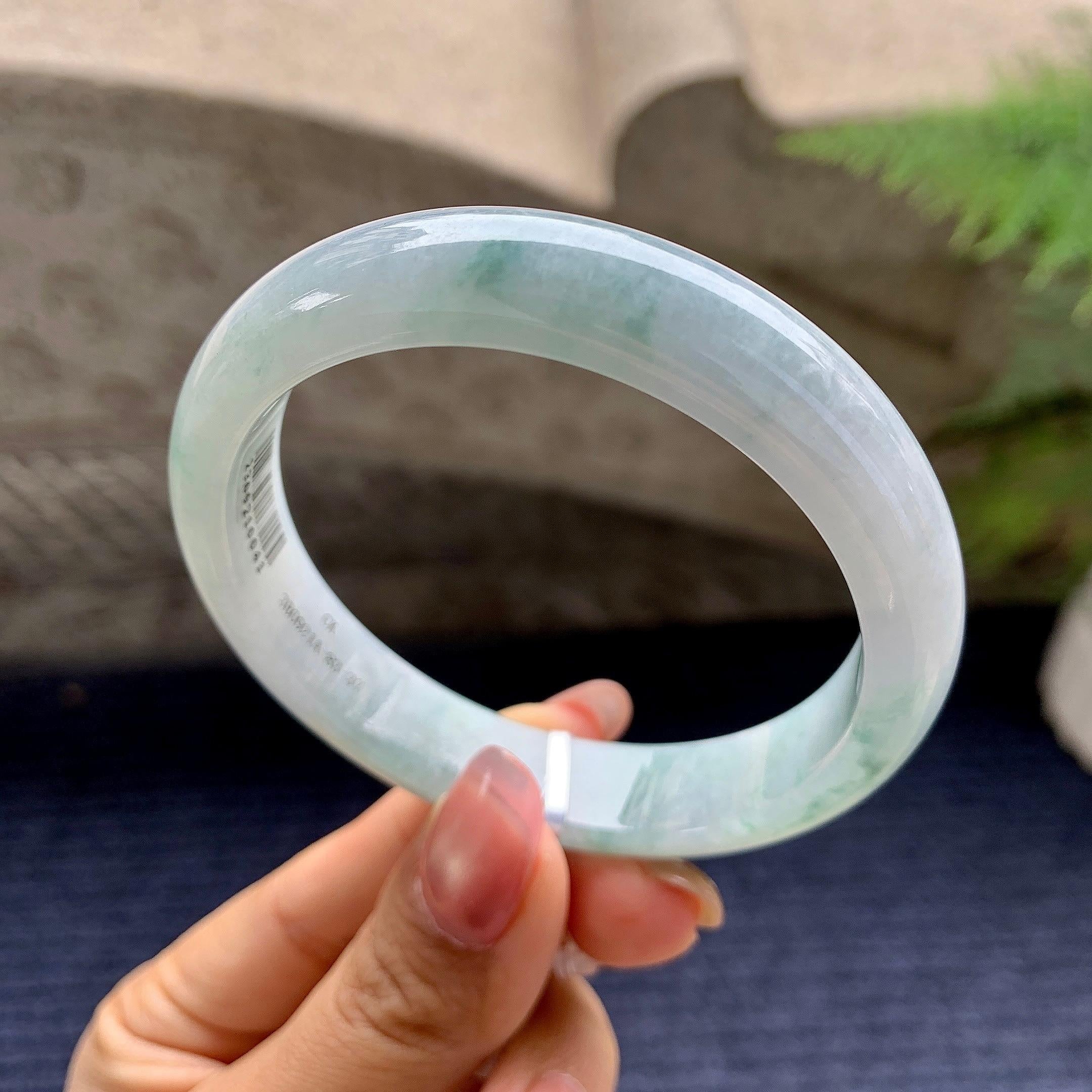 细糯种飘花平安镯（57mm）（yc281533）