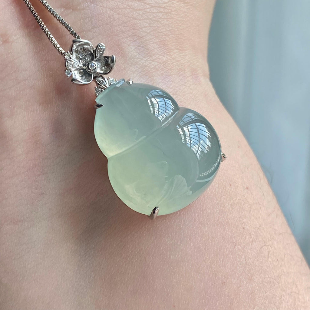 18k金钻镶冰种晴底葫芦吊坠（yc221336）