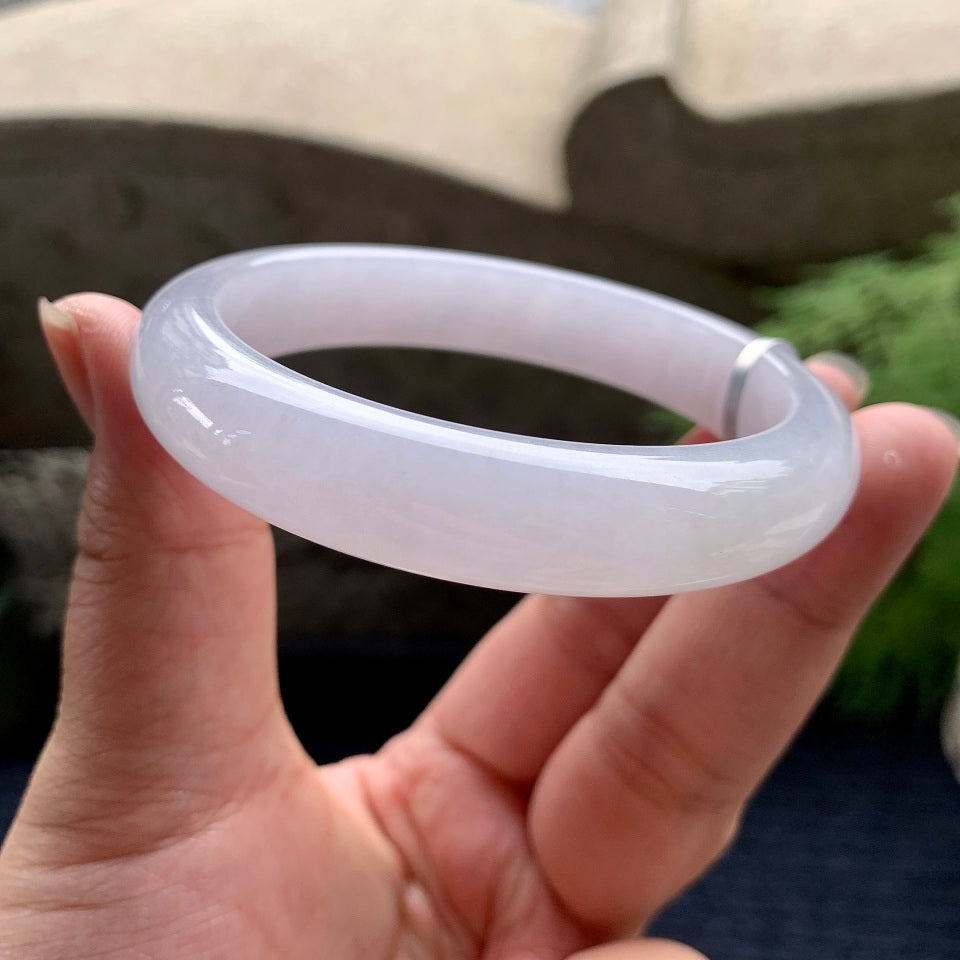 细糯种淡粉底平安镯（59mm）（yc096224）
