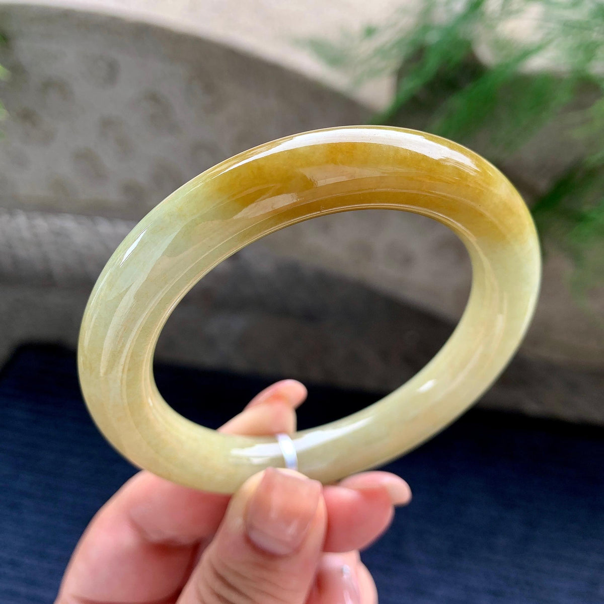 细糯种黄翡圆条手镯 57圈口 （yc537871）