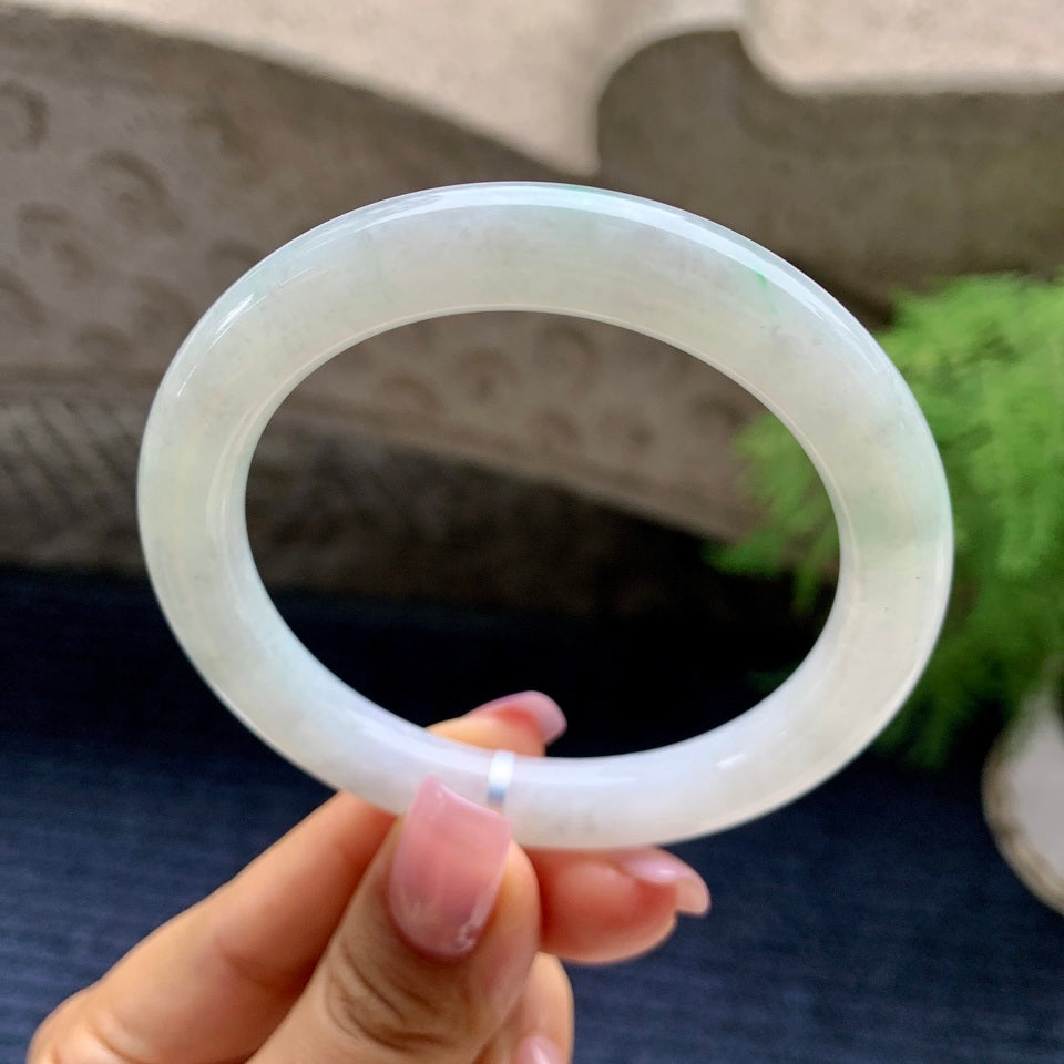 细糯种飘绿圆条手镯（56mm）（yc090095）
