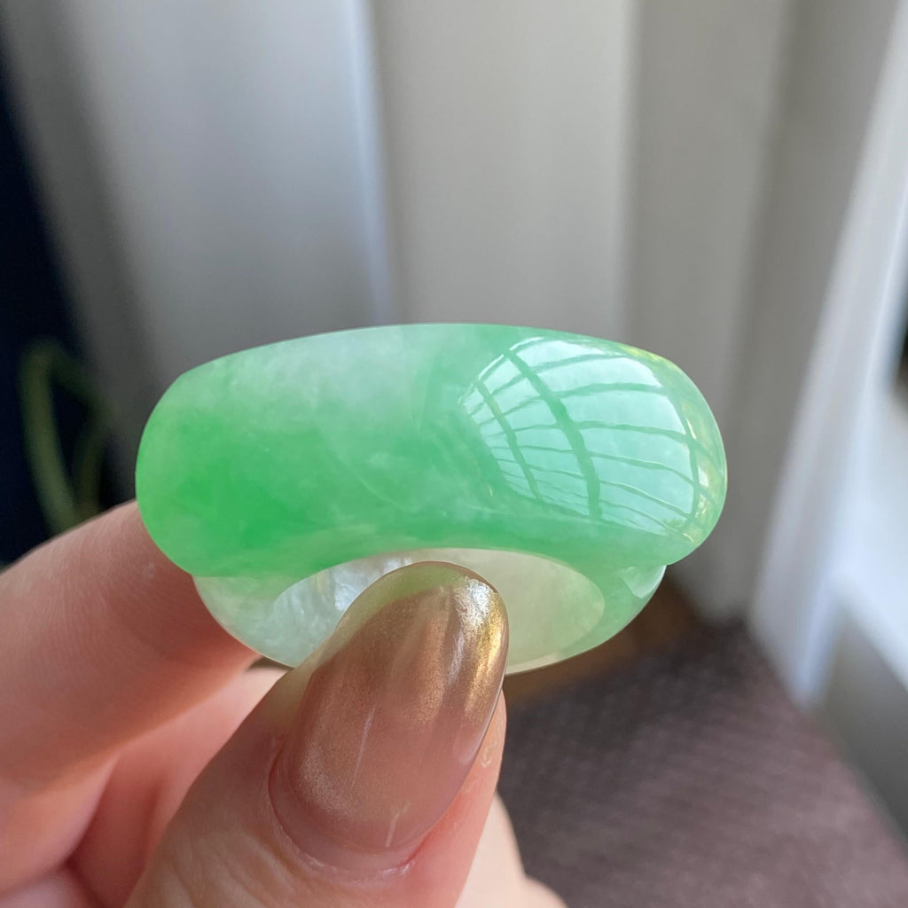 糯冰种果绿扳指（yc267895）