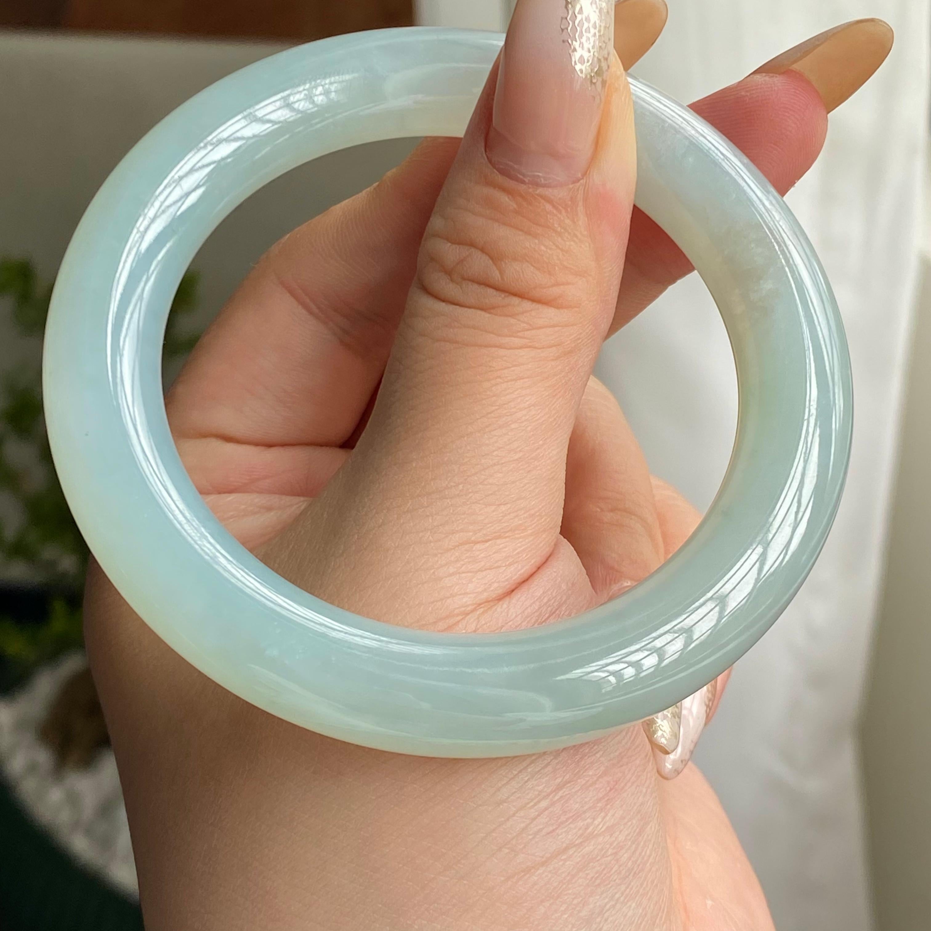 糯冰种晴底圆条手镯（55圈）（yc223124）