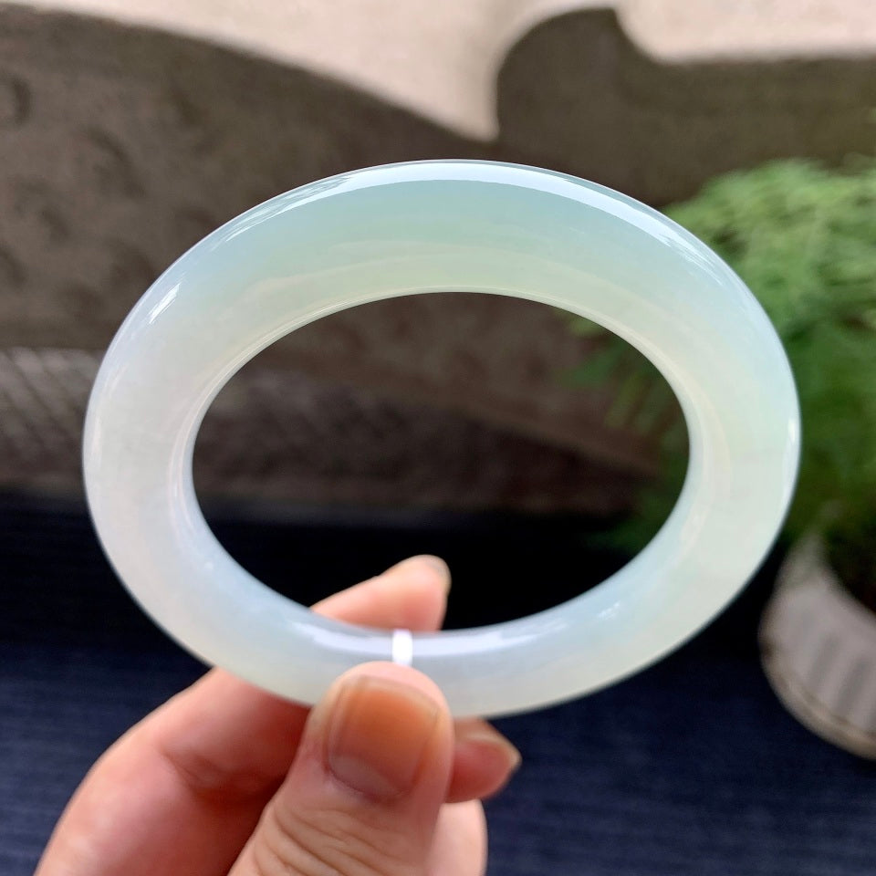 糯冰种淡晴底圆条手镯（55.3mm）（yc113942）
