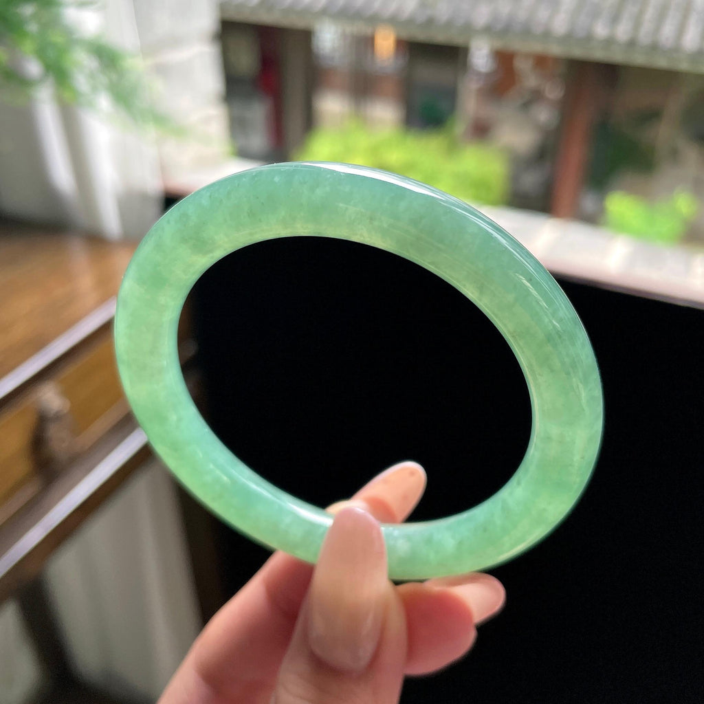糯冰种满绿圆条美人条 54圈 天然缅甸A货翡翠（yc696429）