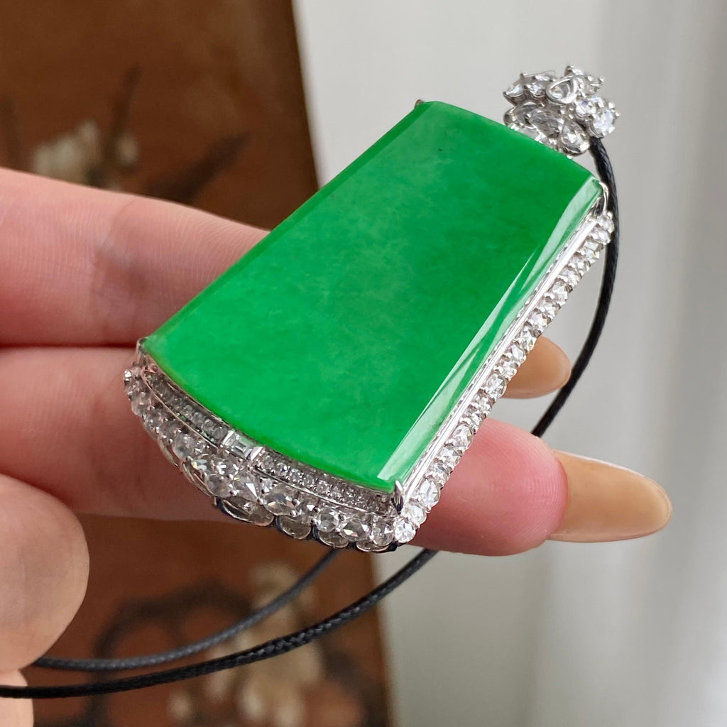 18k金钻镶冰种阳绿无事牌吊坠（yc224098）