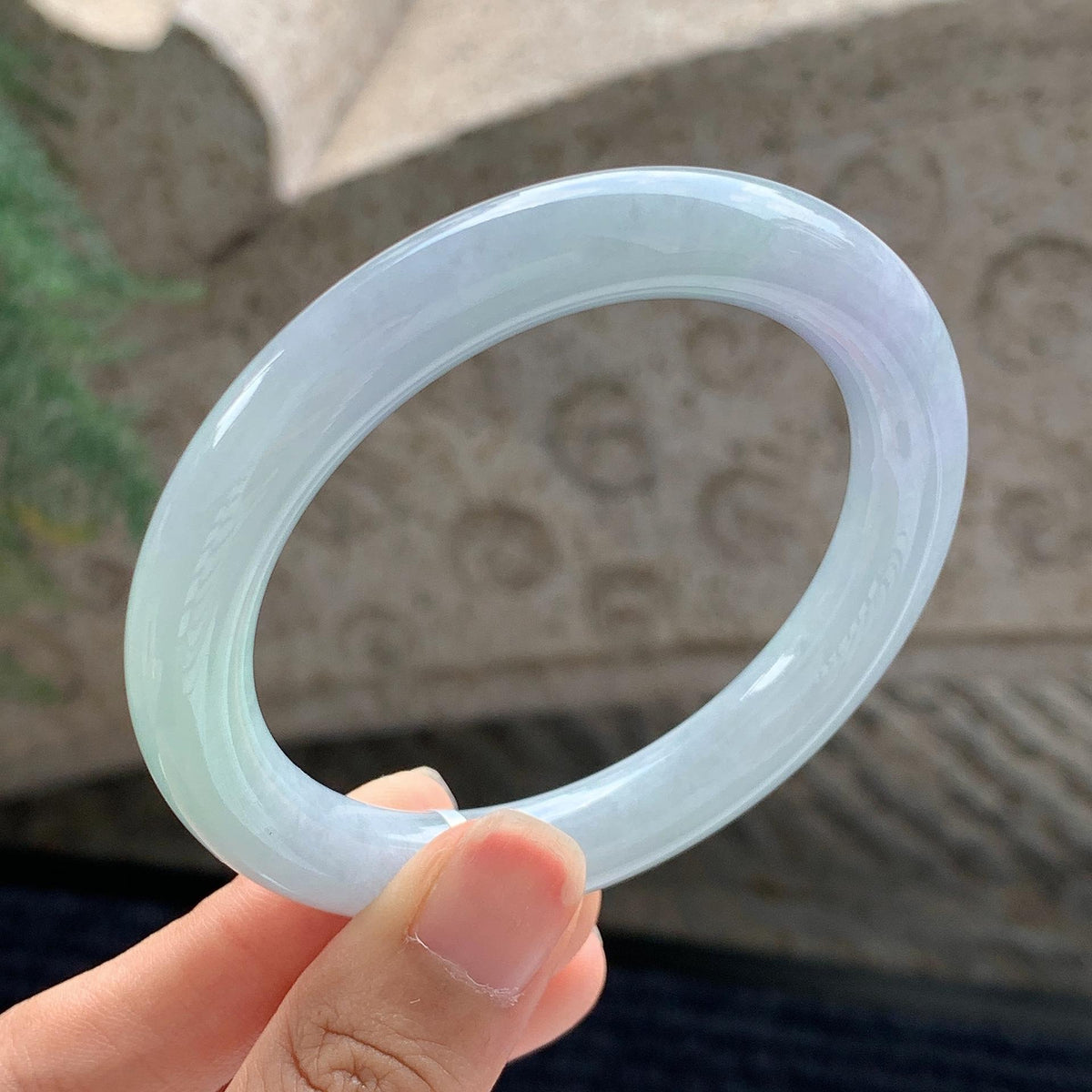 细糯种 淡春彩圆条手镯 56圈 天然缅甸A货翡翠（yc699571）