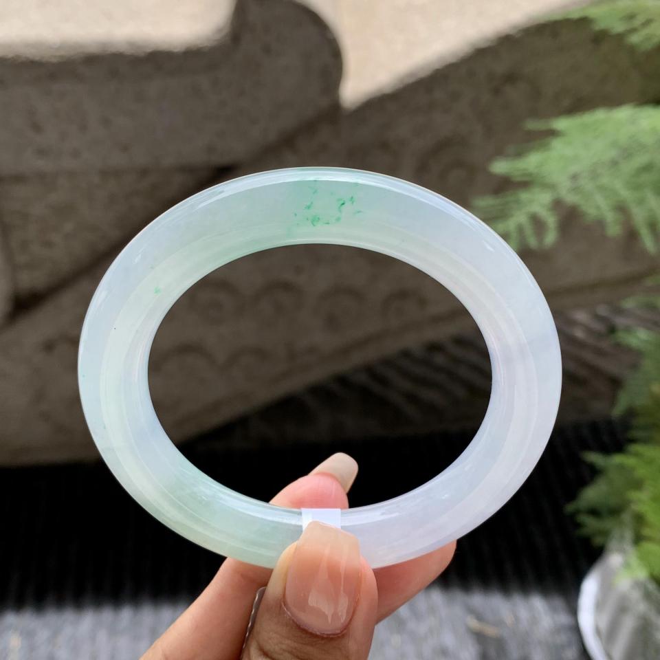 糯冰种飘花翡翠圆条手镯（56.3mm）（TF06250003）