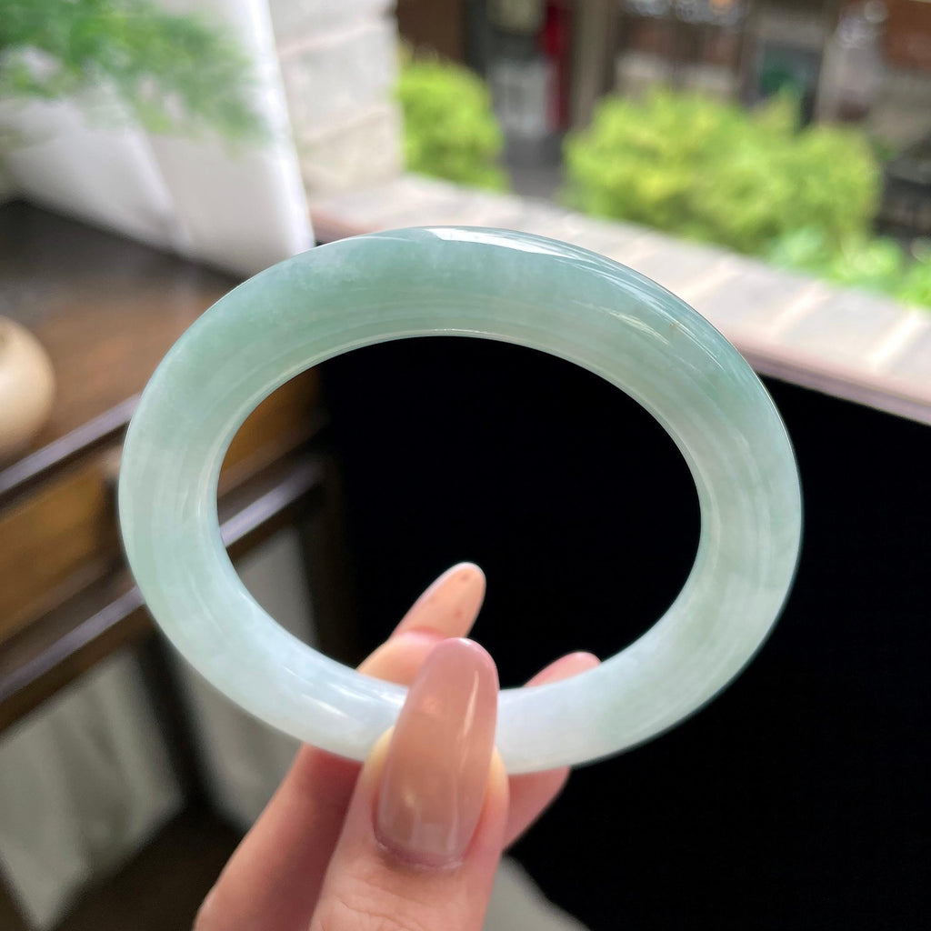 细糯种带底色果绿圆条 55圈 天然缅甸A货翡翠（yc703293）