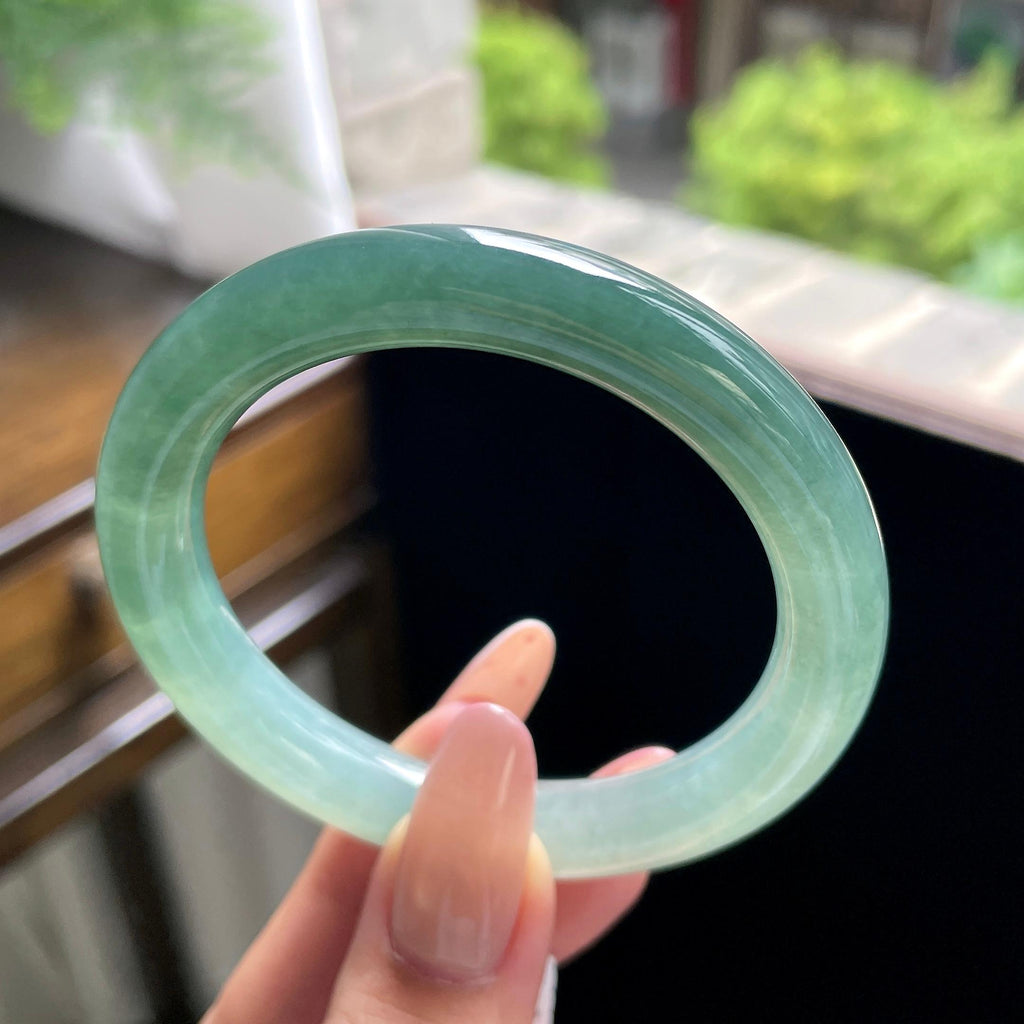 糯冰种油青色湖水绿圆条美人条 54.2圈 天然缅甸A货翡翠（yc703280）