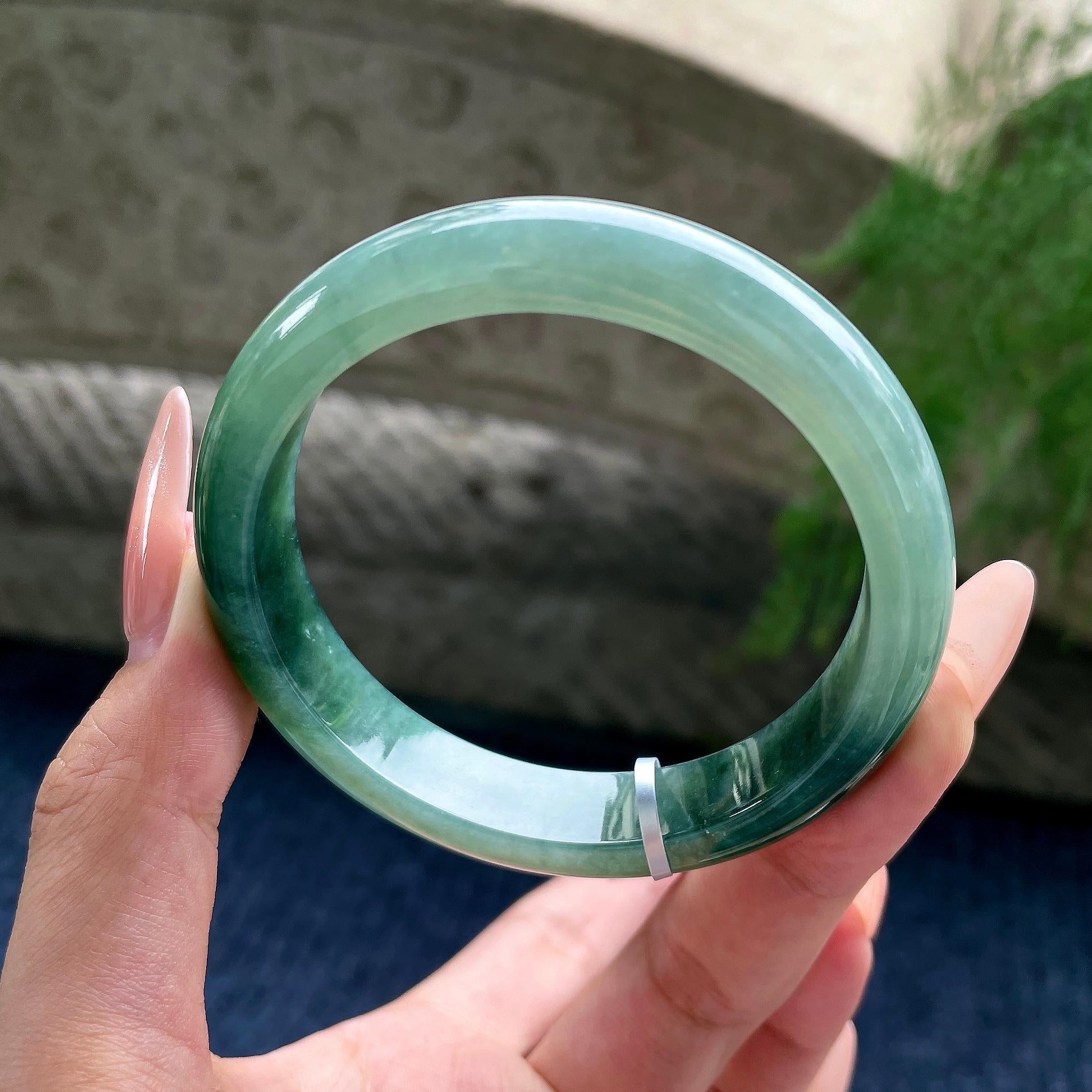 细糯种油青色湖水绿正圈平安镯 56圈口 天然缅甸A货翡翠（yc530780）