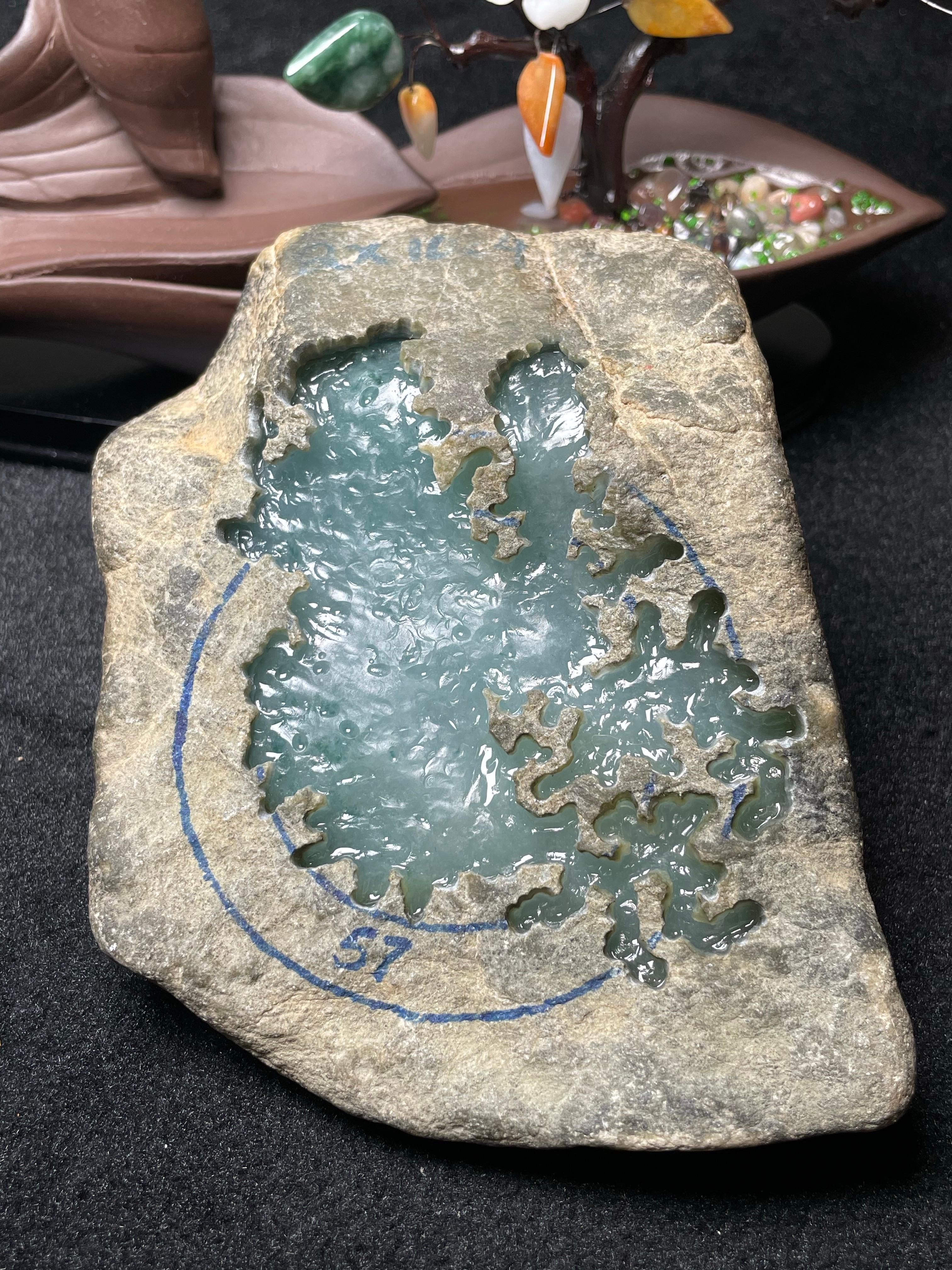 莫西沙开窗冰底飘花手镯料（yc492021）