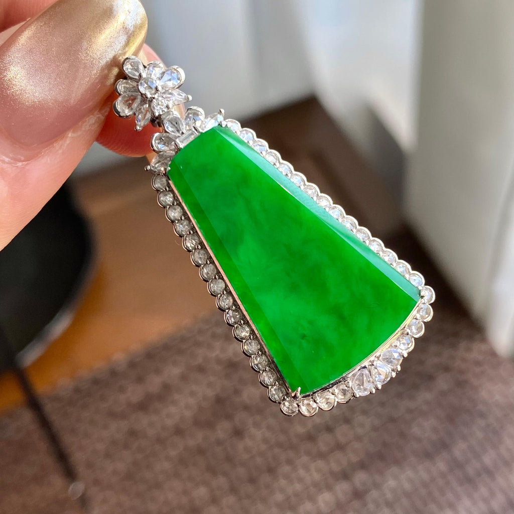 18k金钻镶冰种阳绿无事牌吊坠（yc266197）