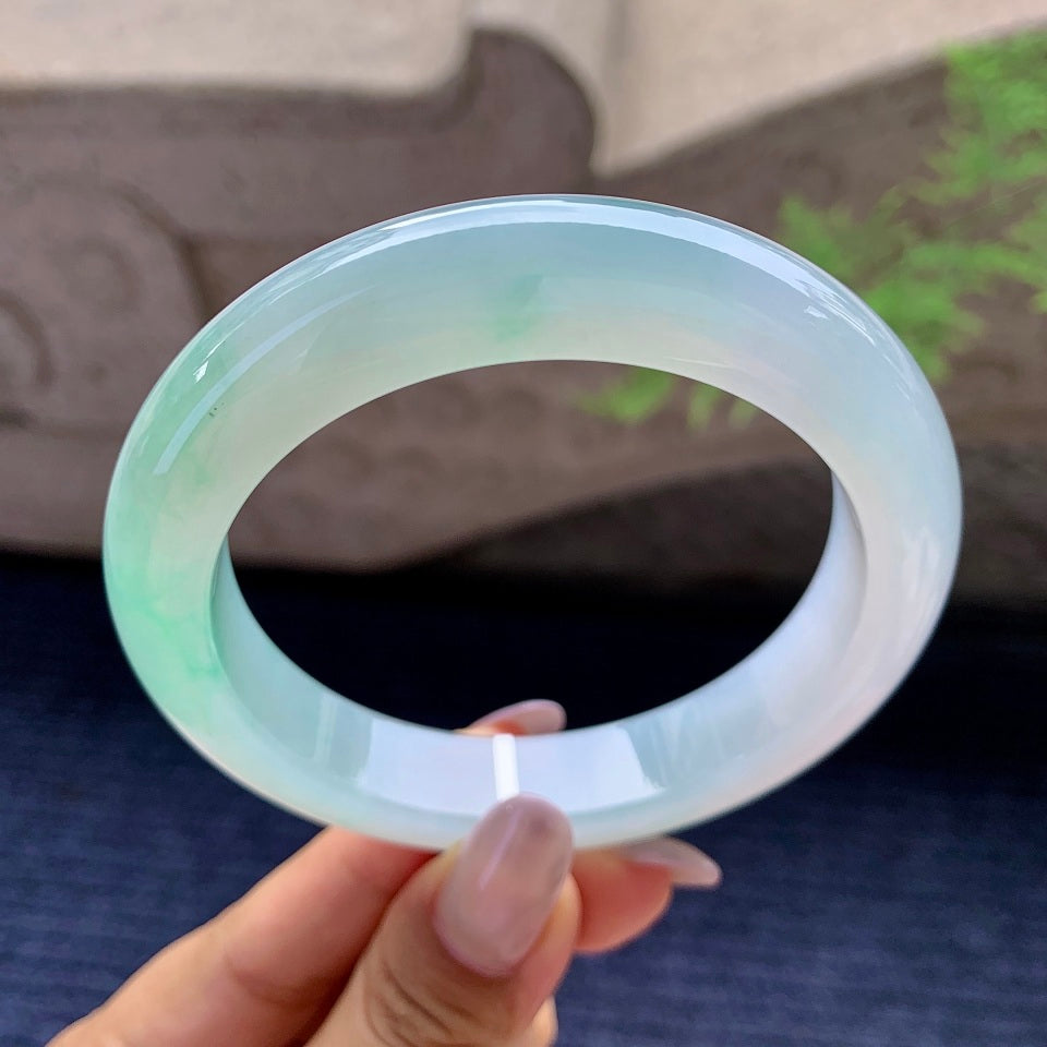 糯冰种晴水飘绿平安镯（60.2mm）（yc165884）