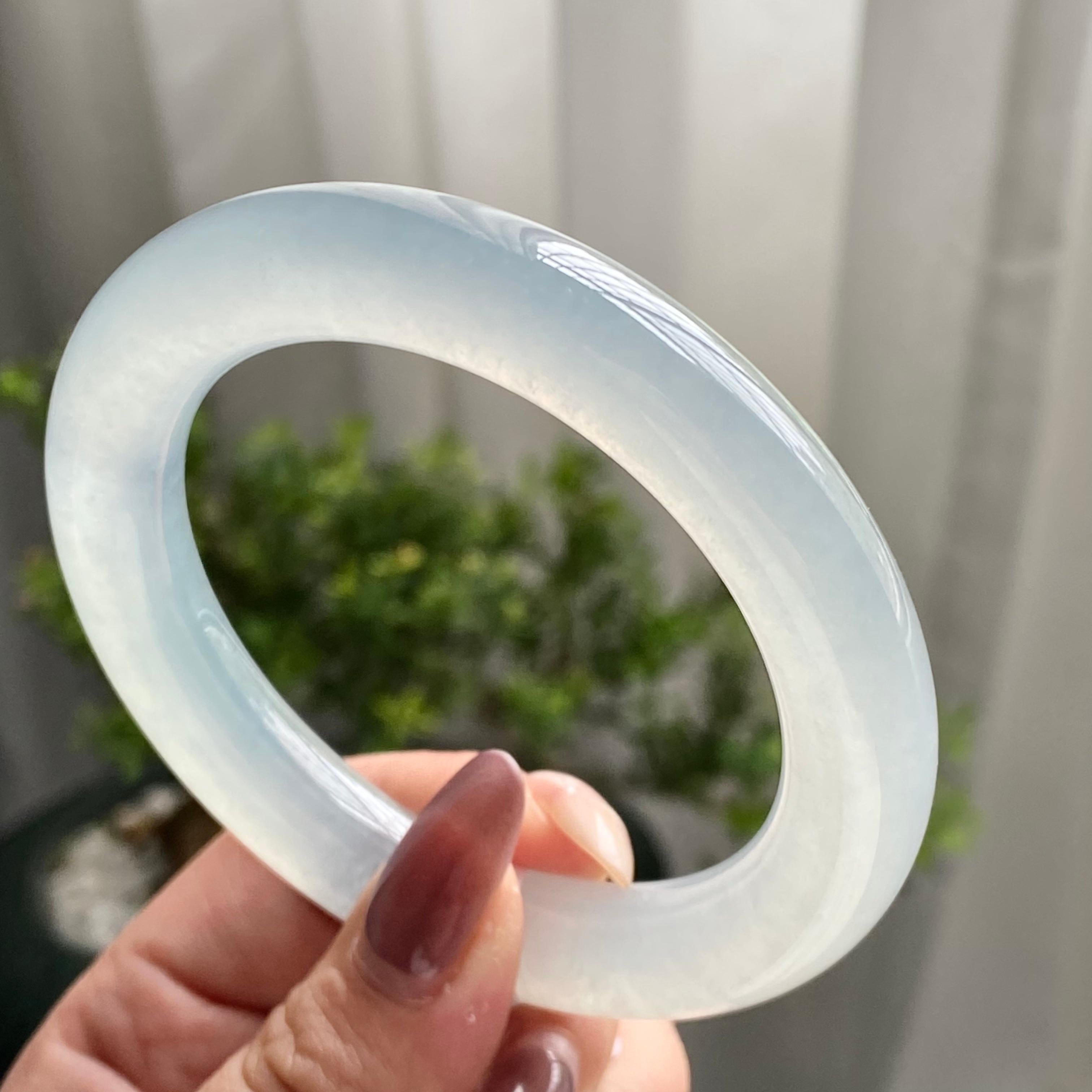 冰种白月光圆条手镯（58）（yc199716）