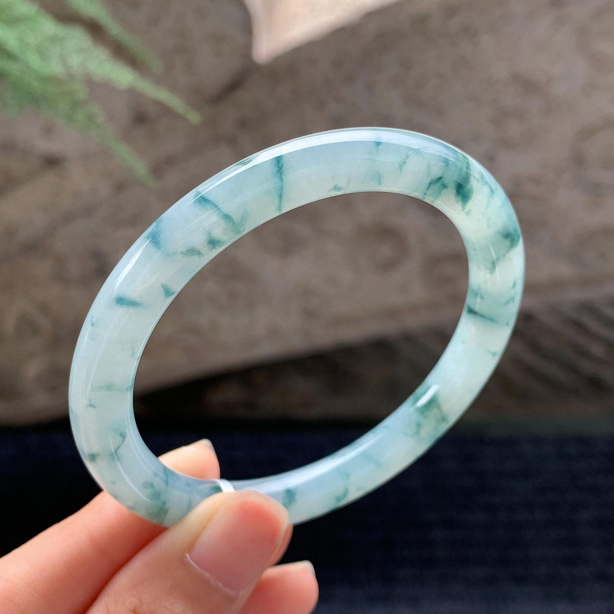 糯冰种飘花圆条手镯 54.5圈 （yc694786）