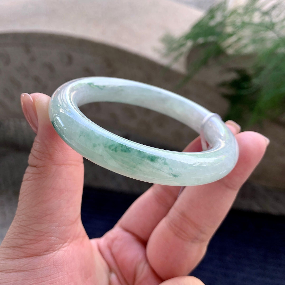 糯种飘绿花圆条手镯 54.3圈口 天然缅甸A货翡翠（yc701217）