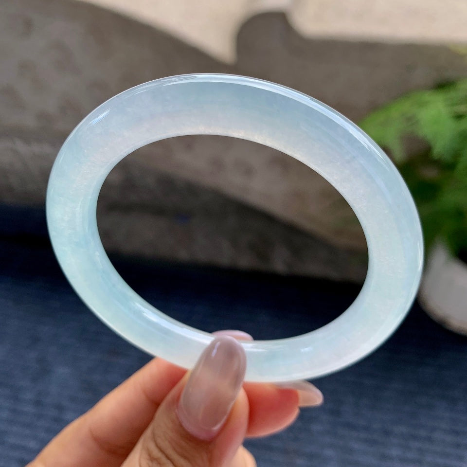 糯冰种带底色圆条手镯（54mm）（yc174850）